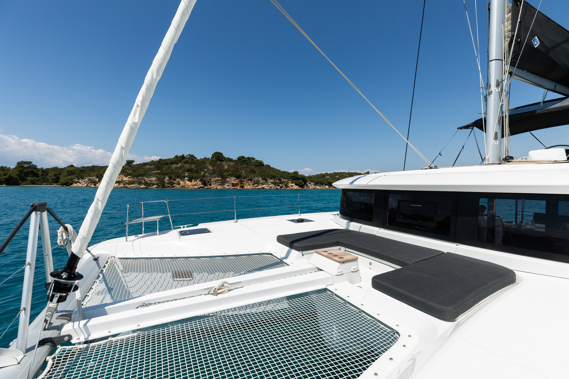 Lagoon 46 — photo 11