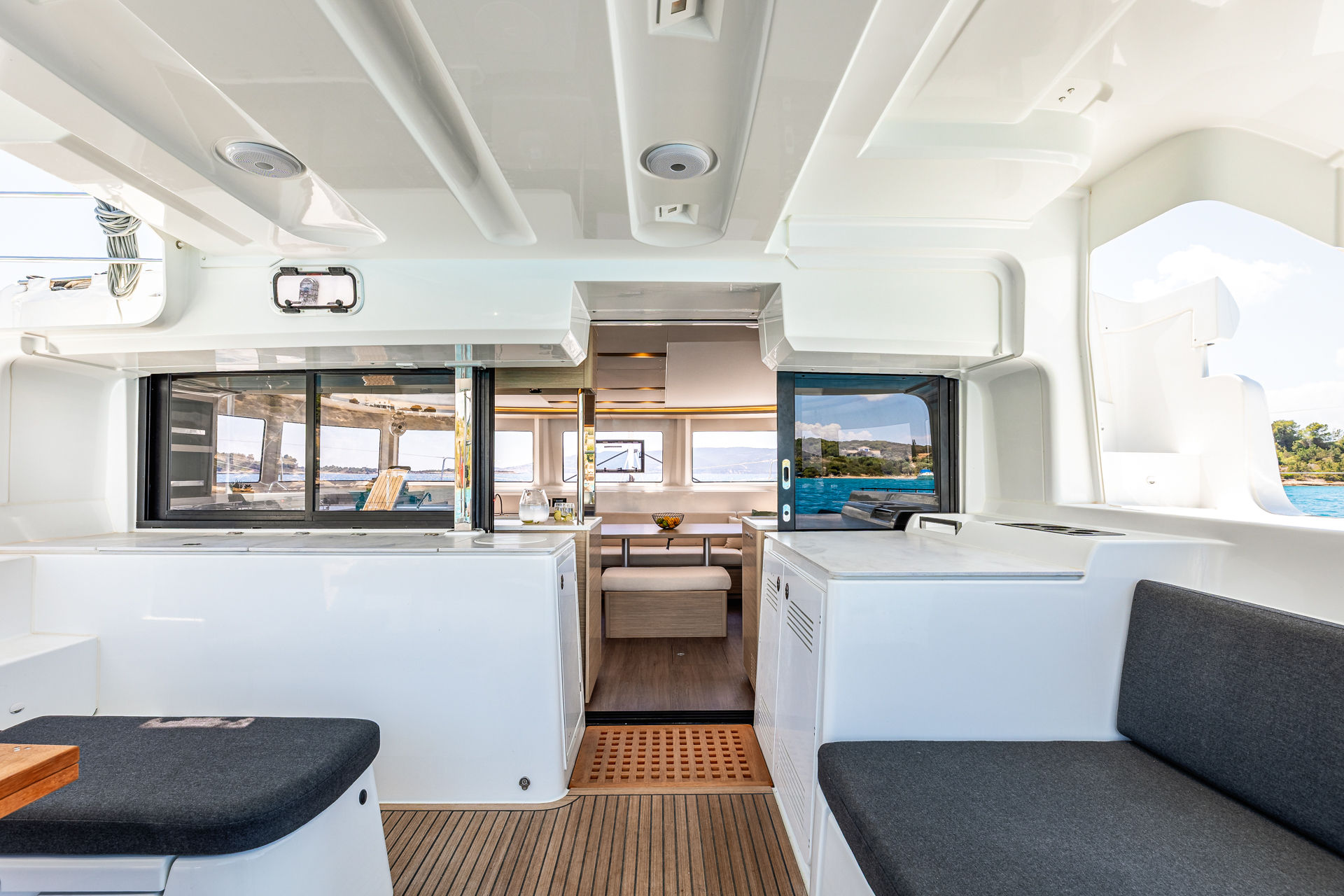 Lagoon 46 — photo 18