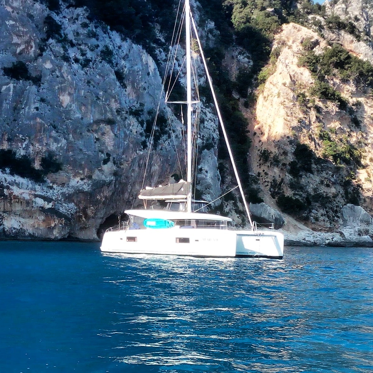 Lagoon 42 — photo 15