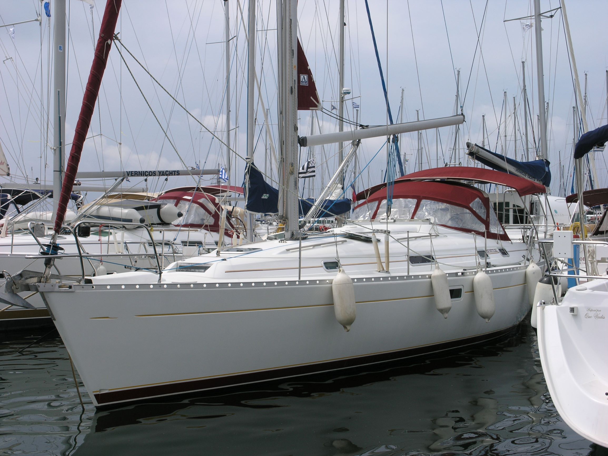 Oceanis 381 Clipper — photo 3