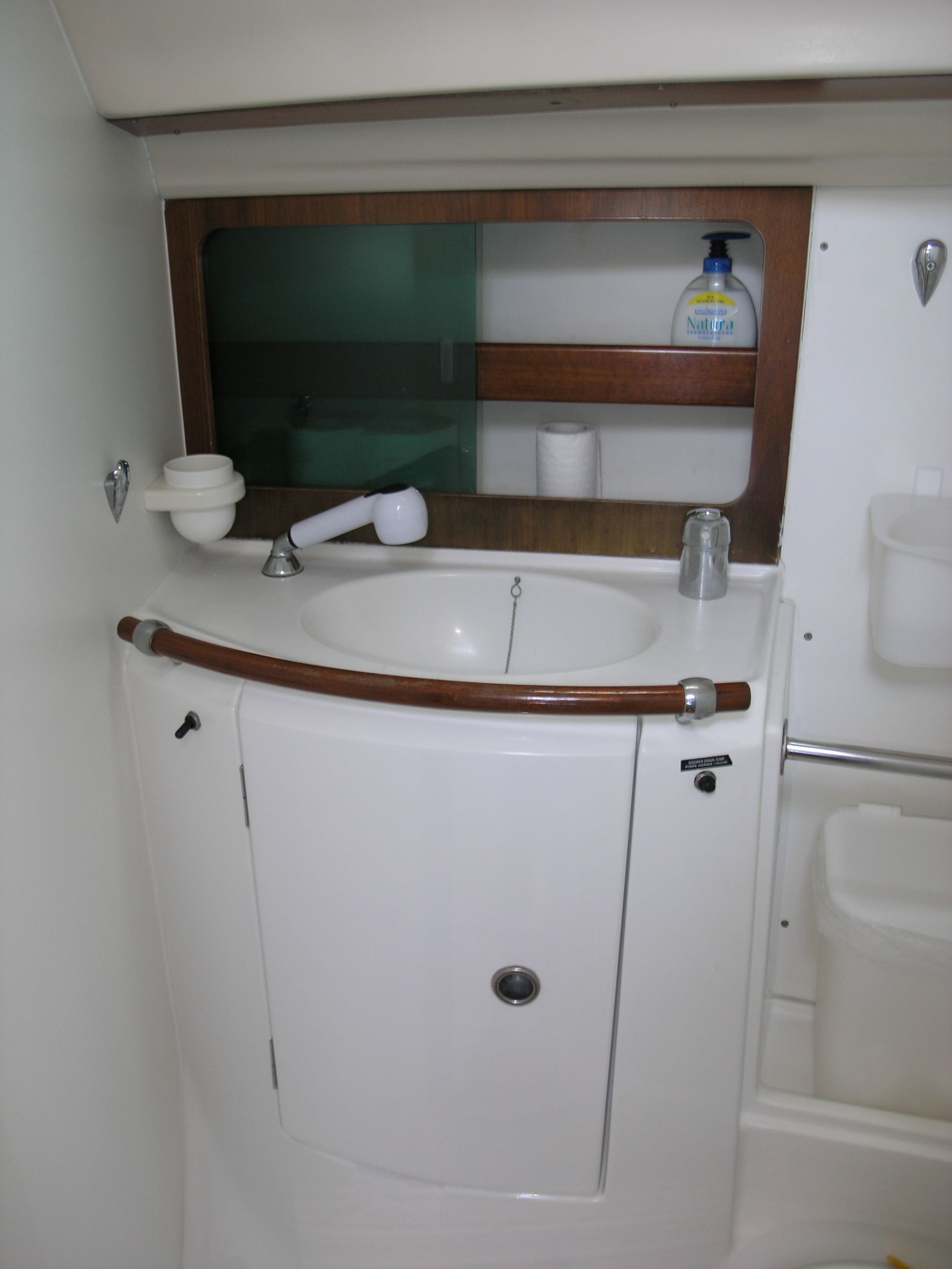 Oceanis 381 Clipper — photo 8