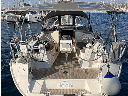 Bavaria 37 Cruiser — photo 1