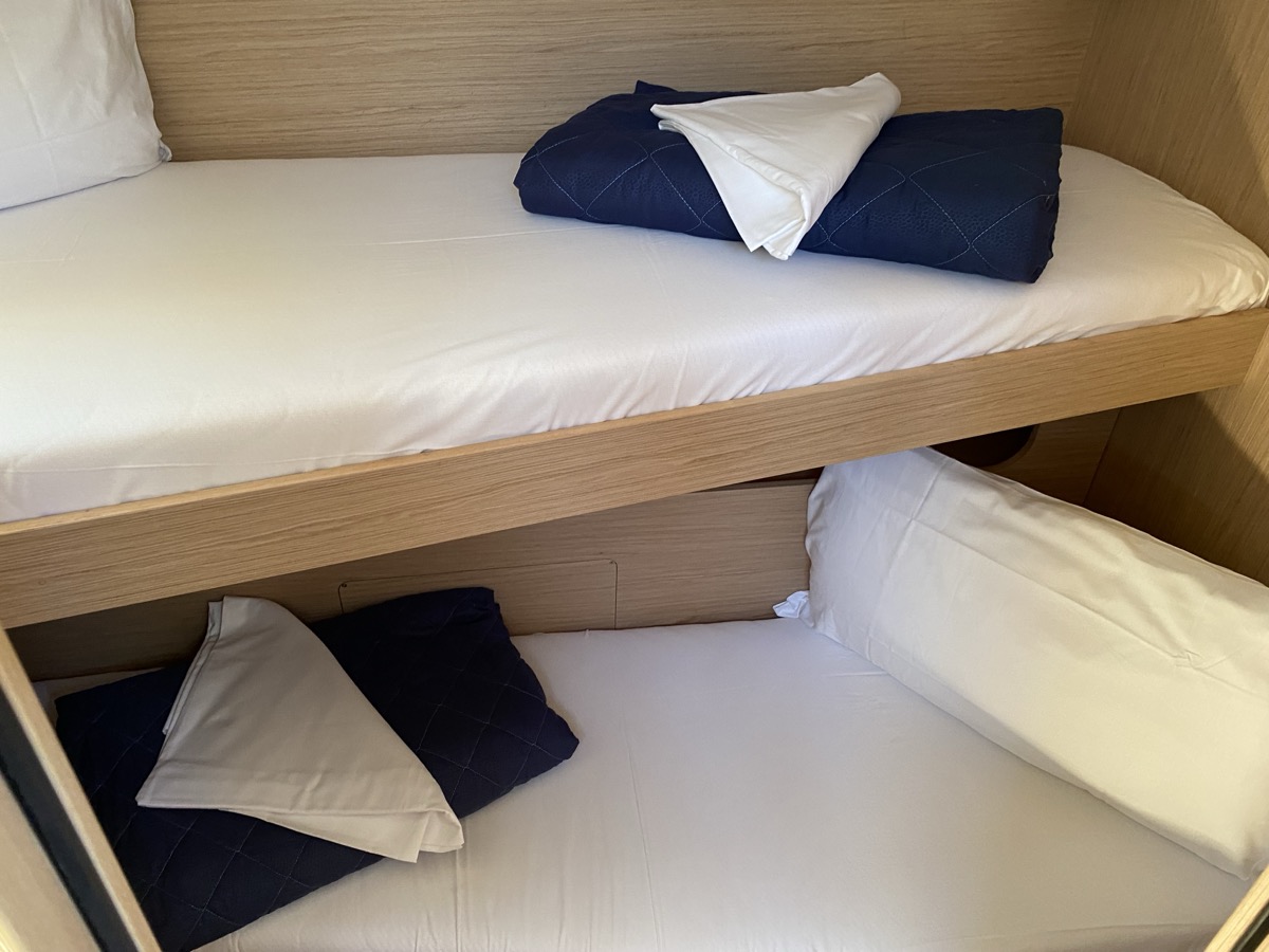 Oceanis 51.1 — photo 8