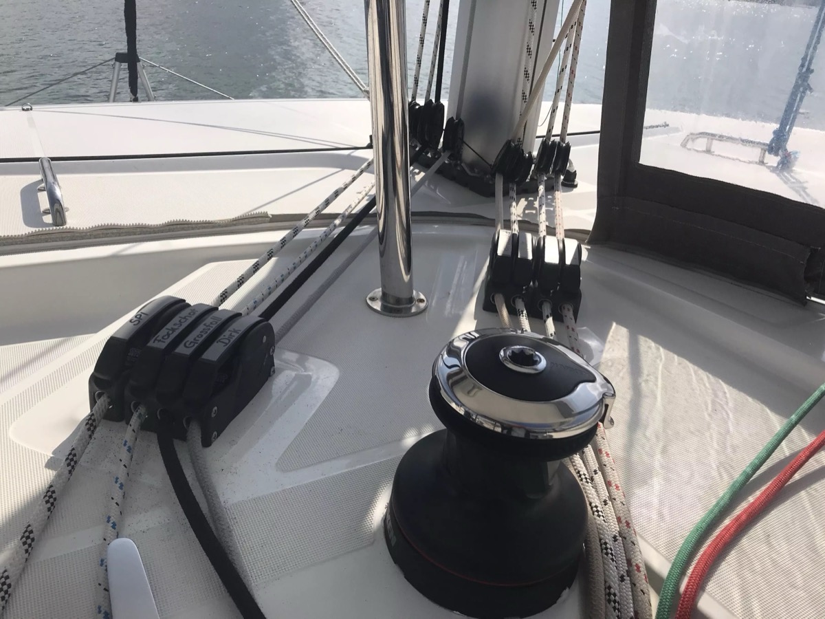 Lagoon 42 — photo 28