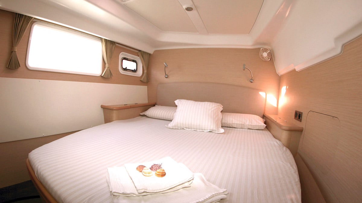 Lagoon 440 — photo 9
