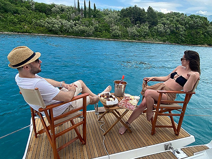 Bavaria Cruiser 46 — photo 32