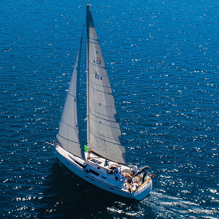 Bavaria Cruiser 46 — photo 24