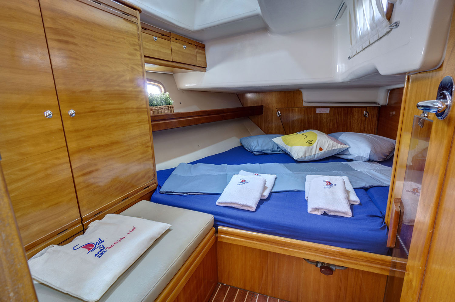 Bavaria 46 Cruiser — photo 16