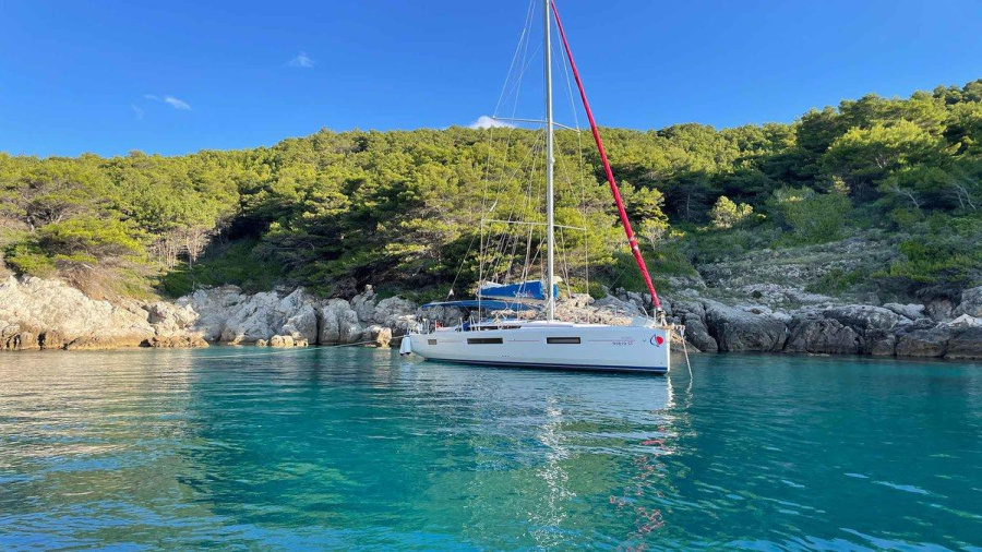 Sun Odyssey 440 — photo 7