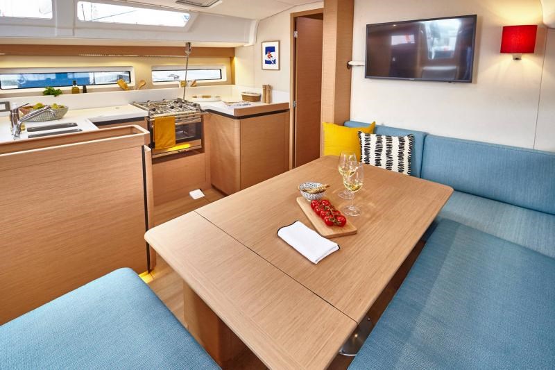 Sun Odyssey 490 — photo 4