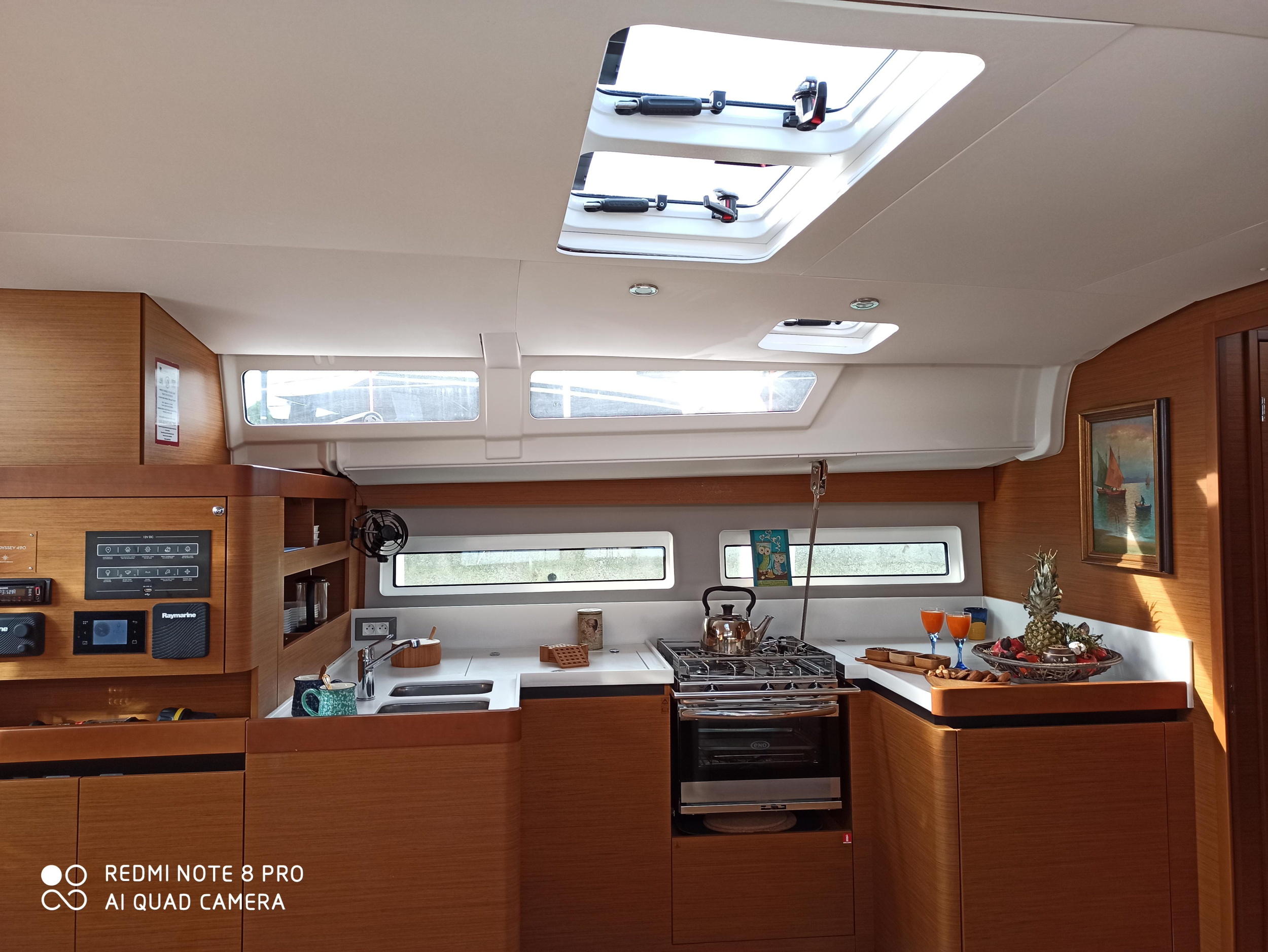 Sun Odyssey 490 — photo 18