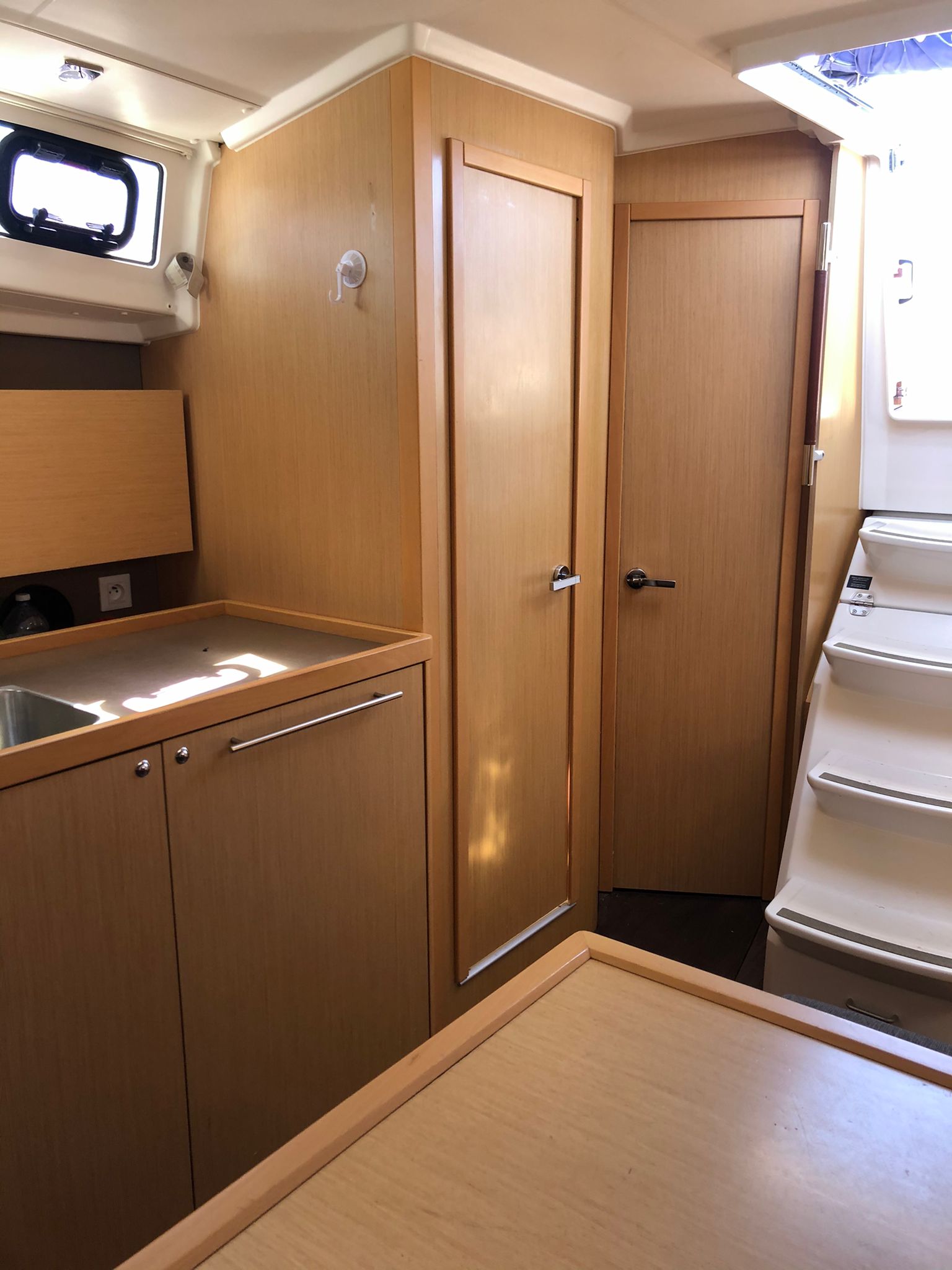Oceanis 38 — photo 4