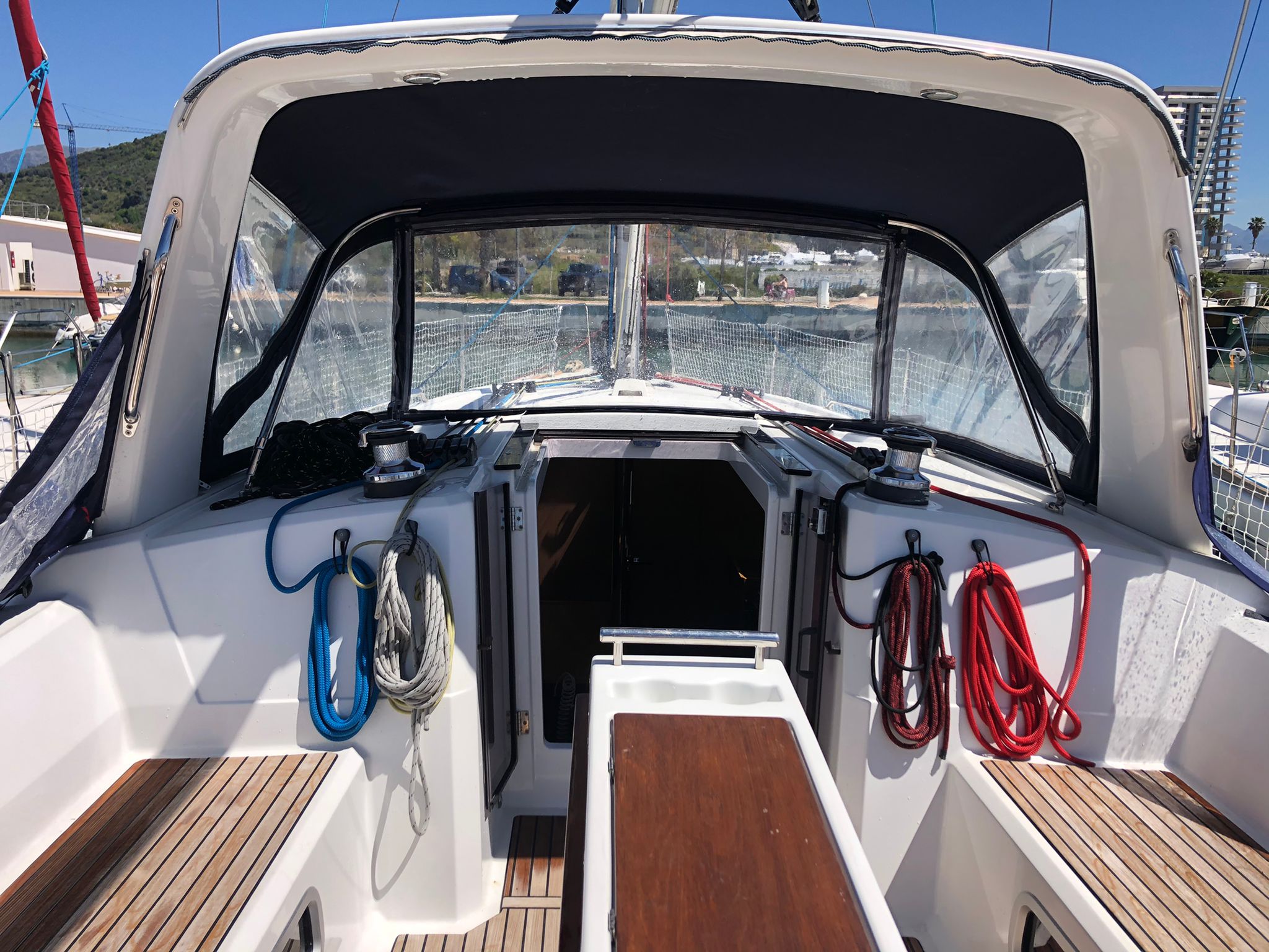 Oceanis 38 — photo 9