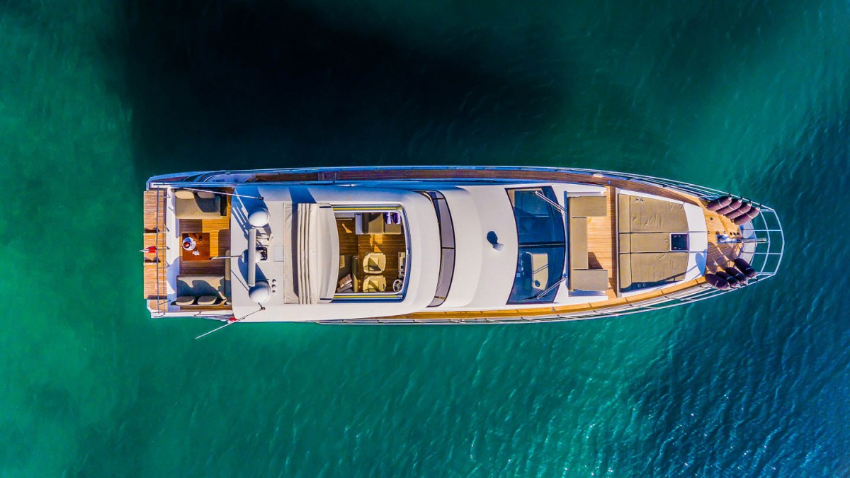 Azimut 66 Fly — photo 14