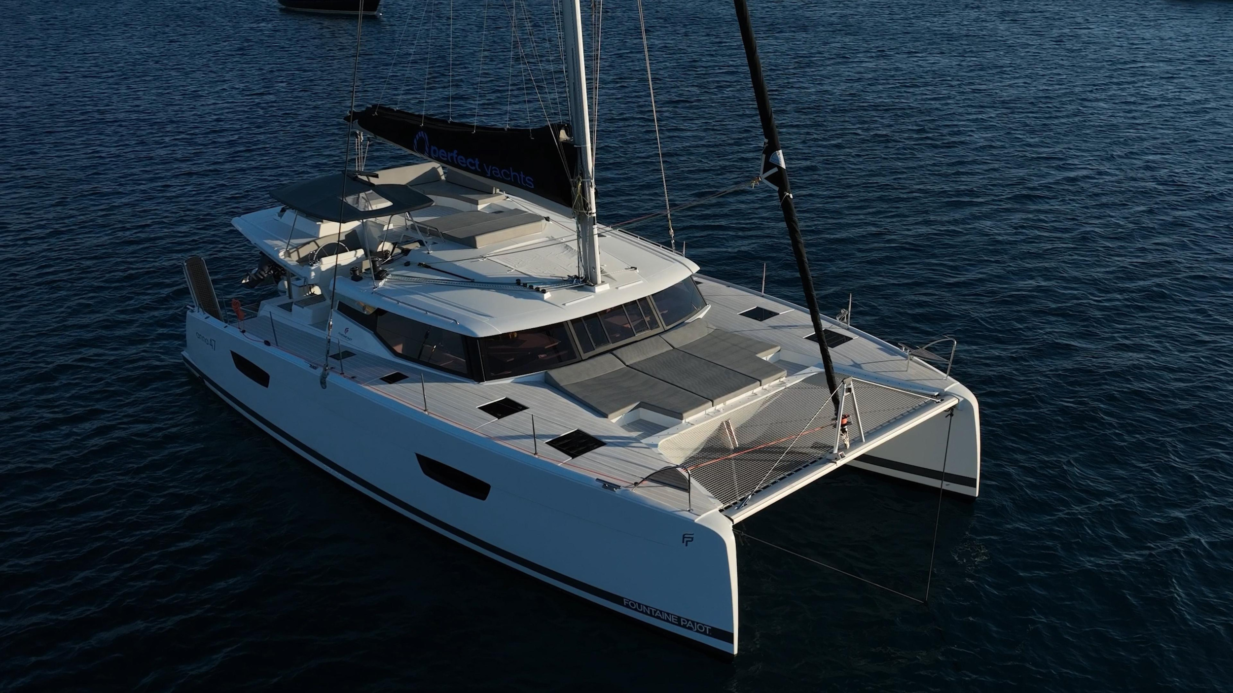 Fountaine Pajot 47 TANNA LUX (GEN, AC, WATERMAKER) — photo 17