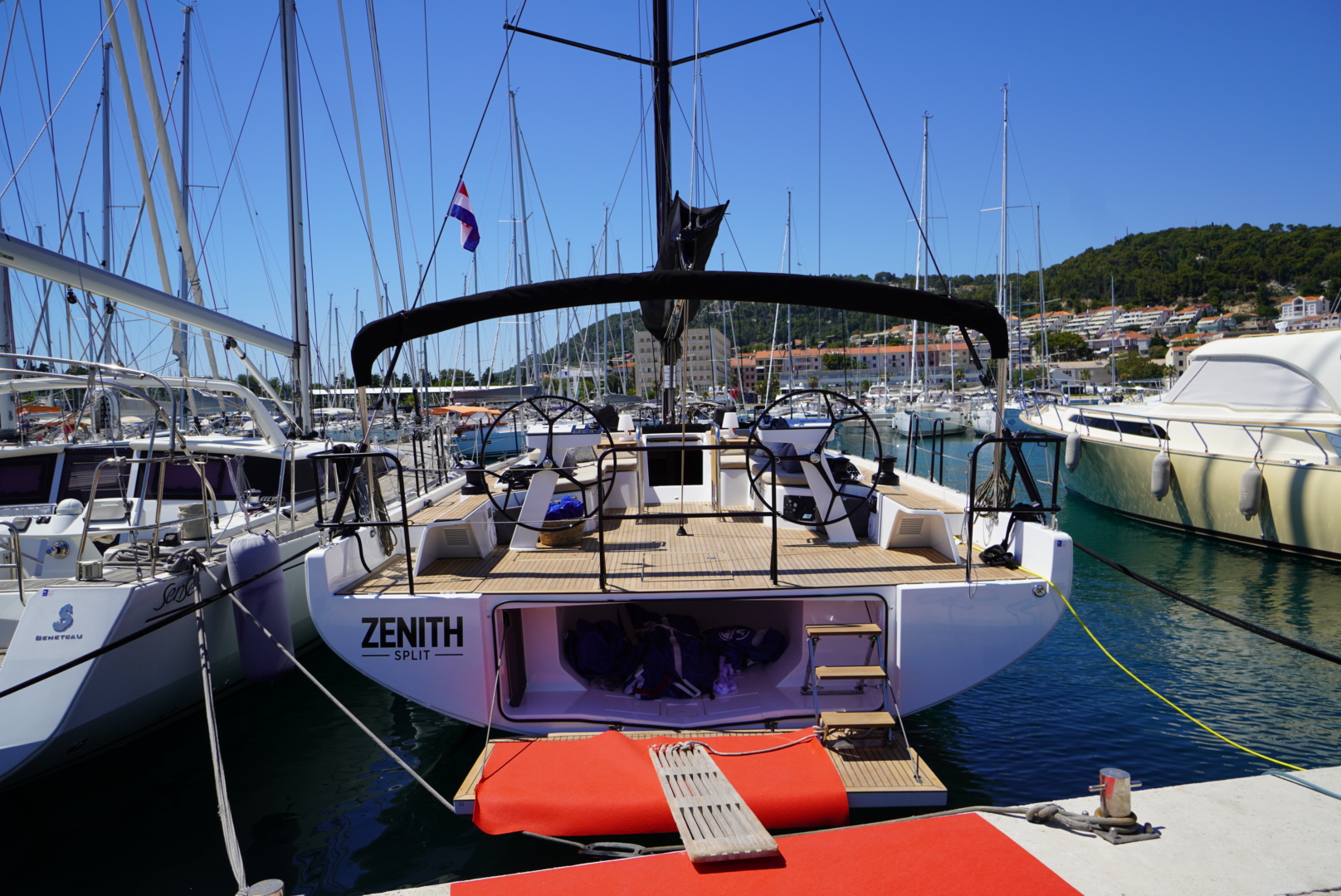 First Yacht 53 — photo 9