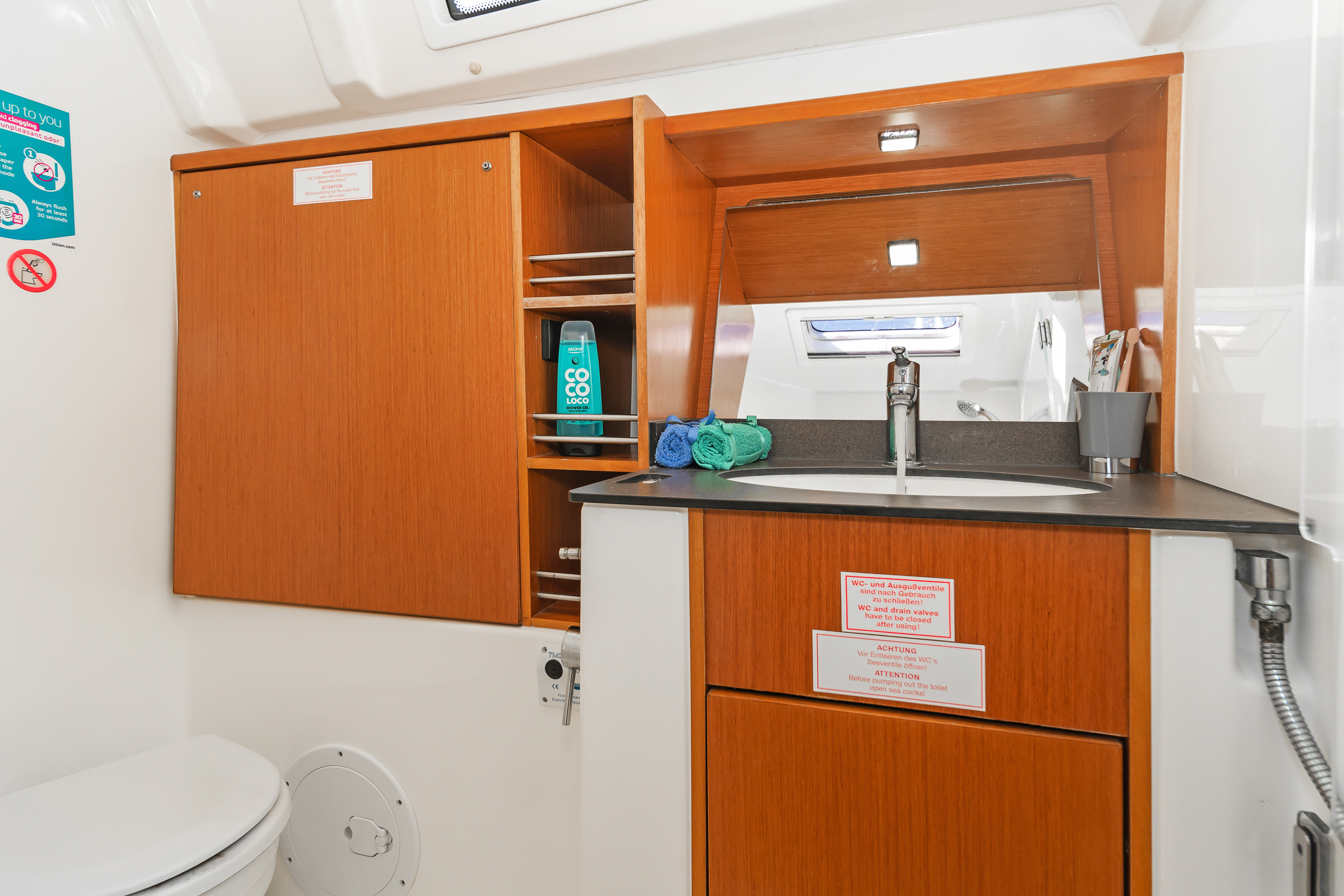 Bavaria Cruiser 41 — photo 13