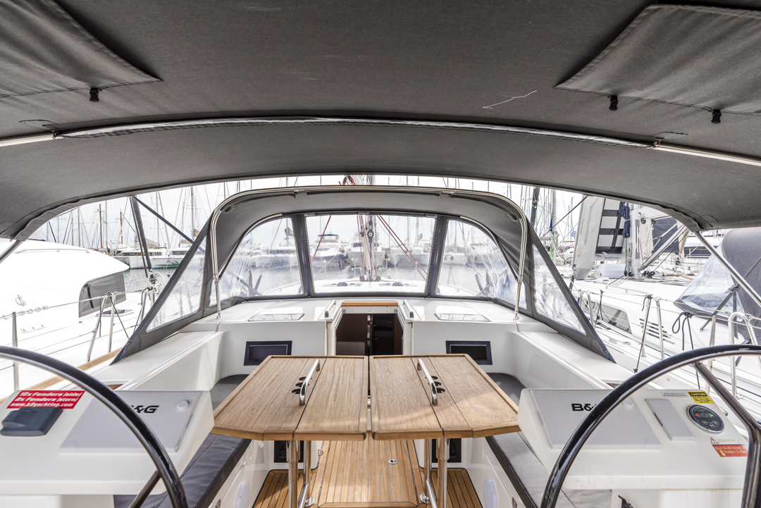 Bavaria C45 — photo 13