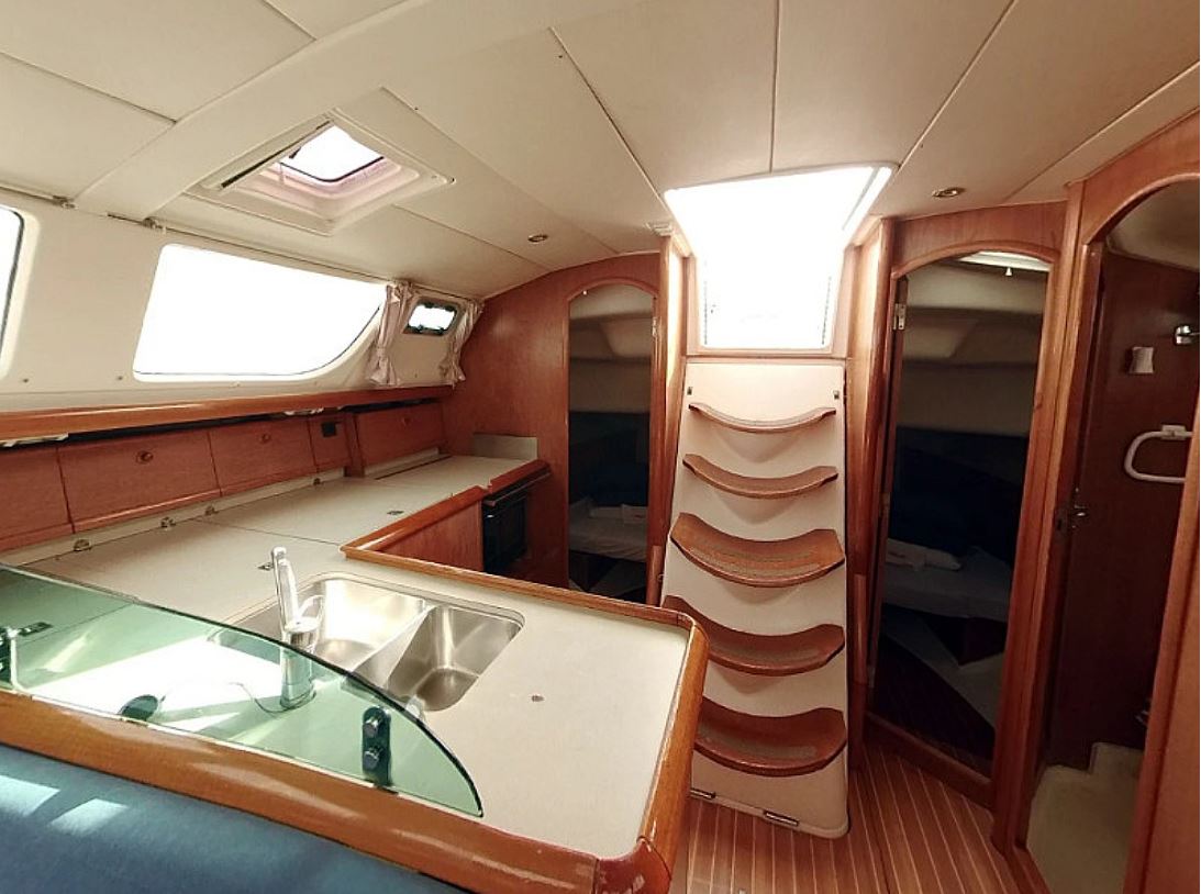 Sun Odyssey 43DS — photo 6