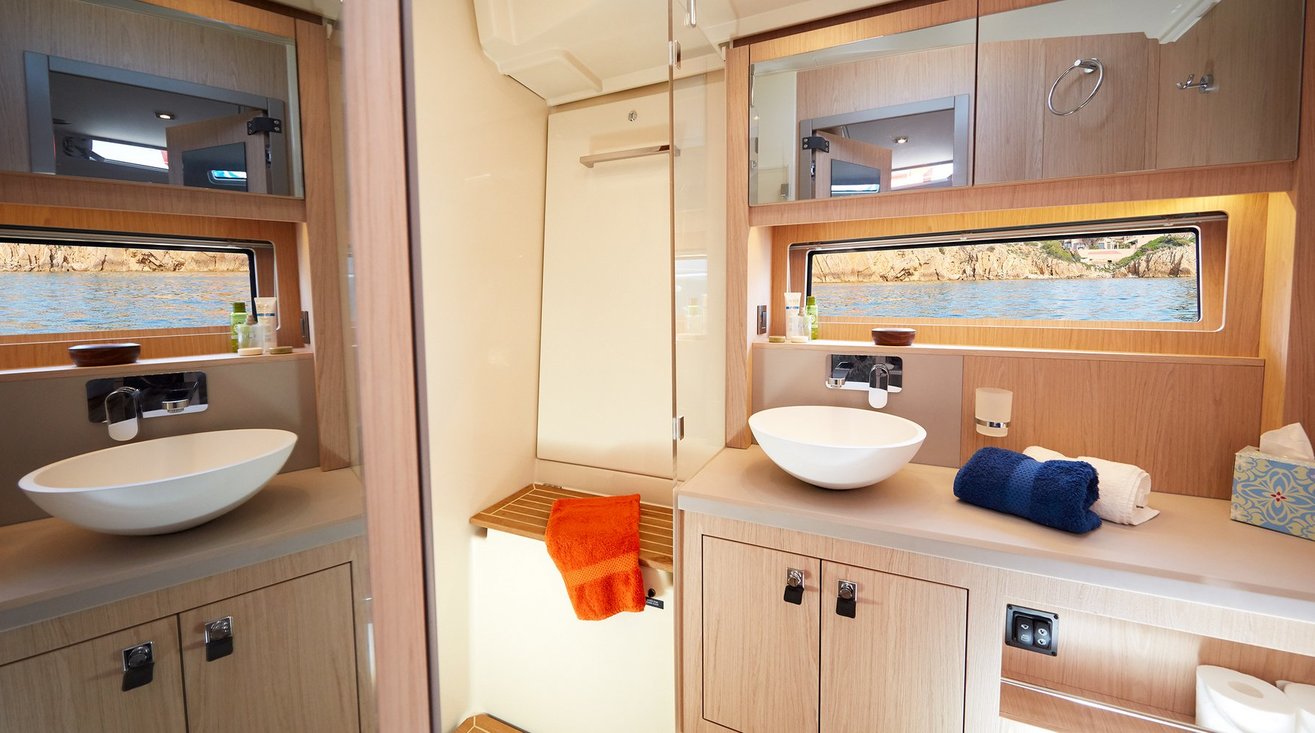 Oceanis 62 — photo 10