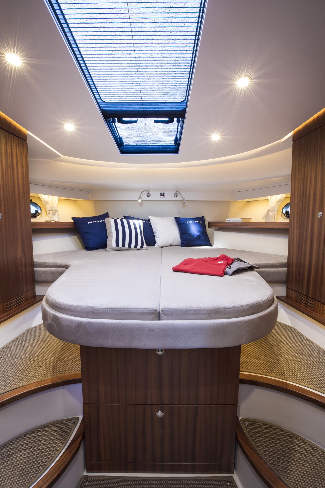 Nimbus 405 Flybridge — photo 3