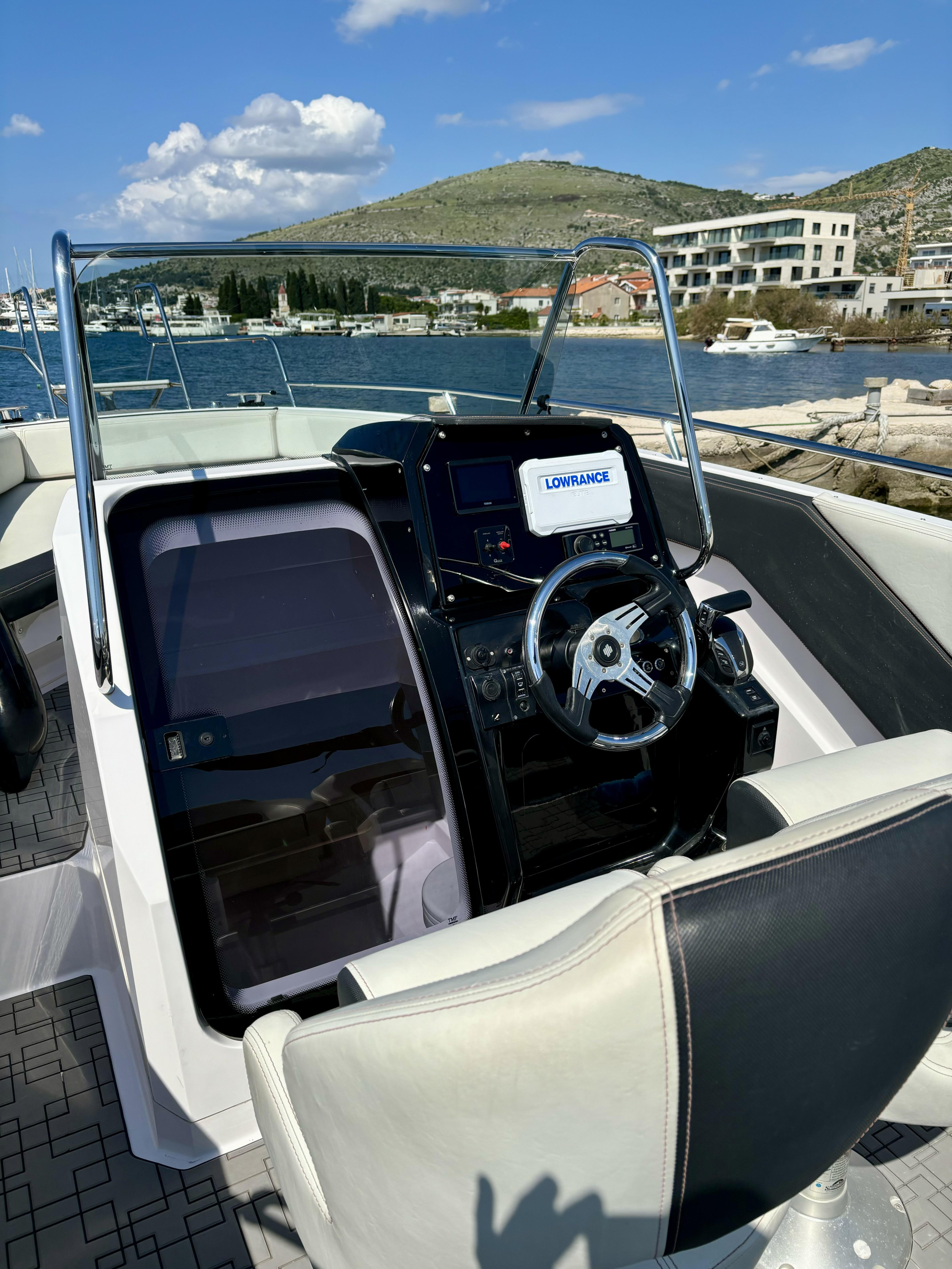 Arrow Abaris 23 — photo 25