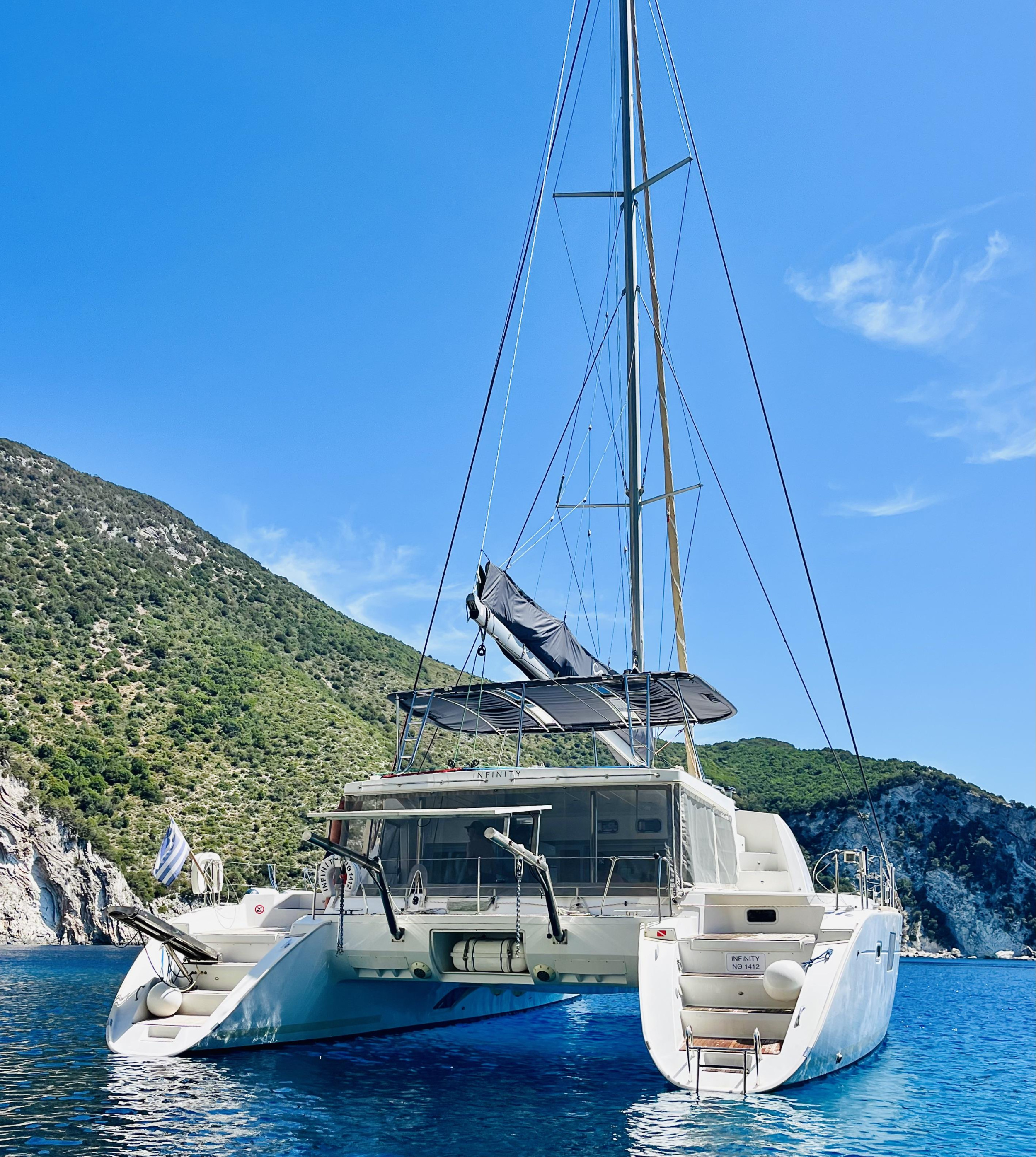 Lagoon 500 — photo 19