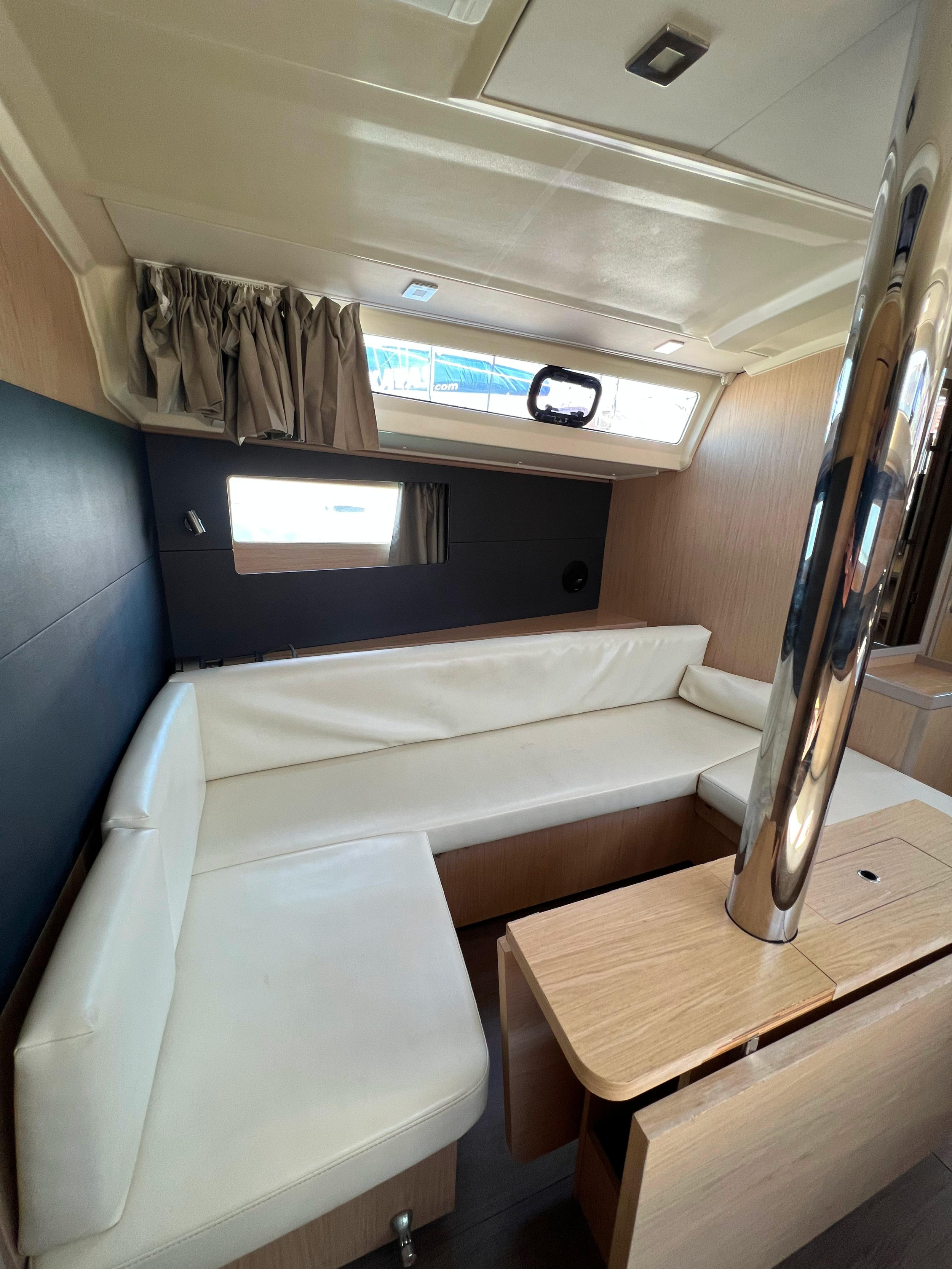 Oceanis 41.1 — photo 14