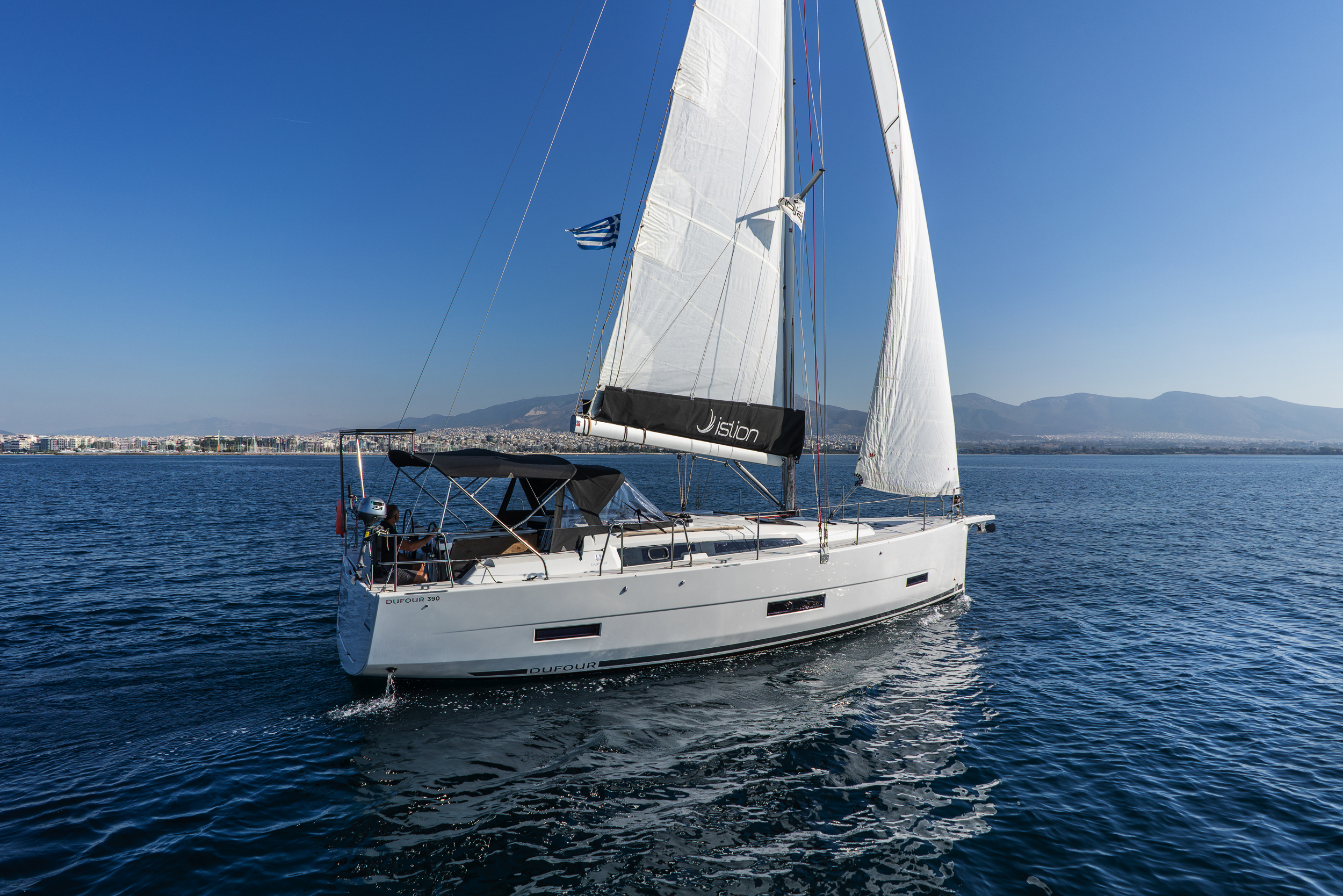 Dufour 390 — photo 8