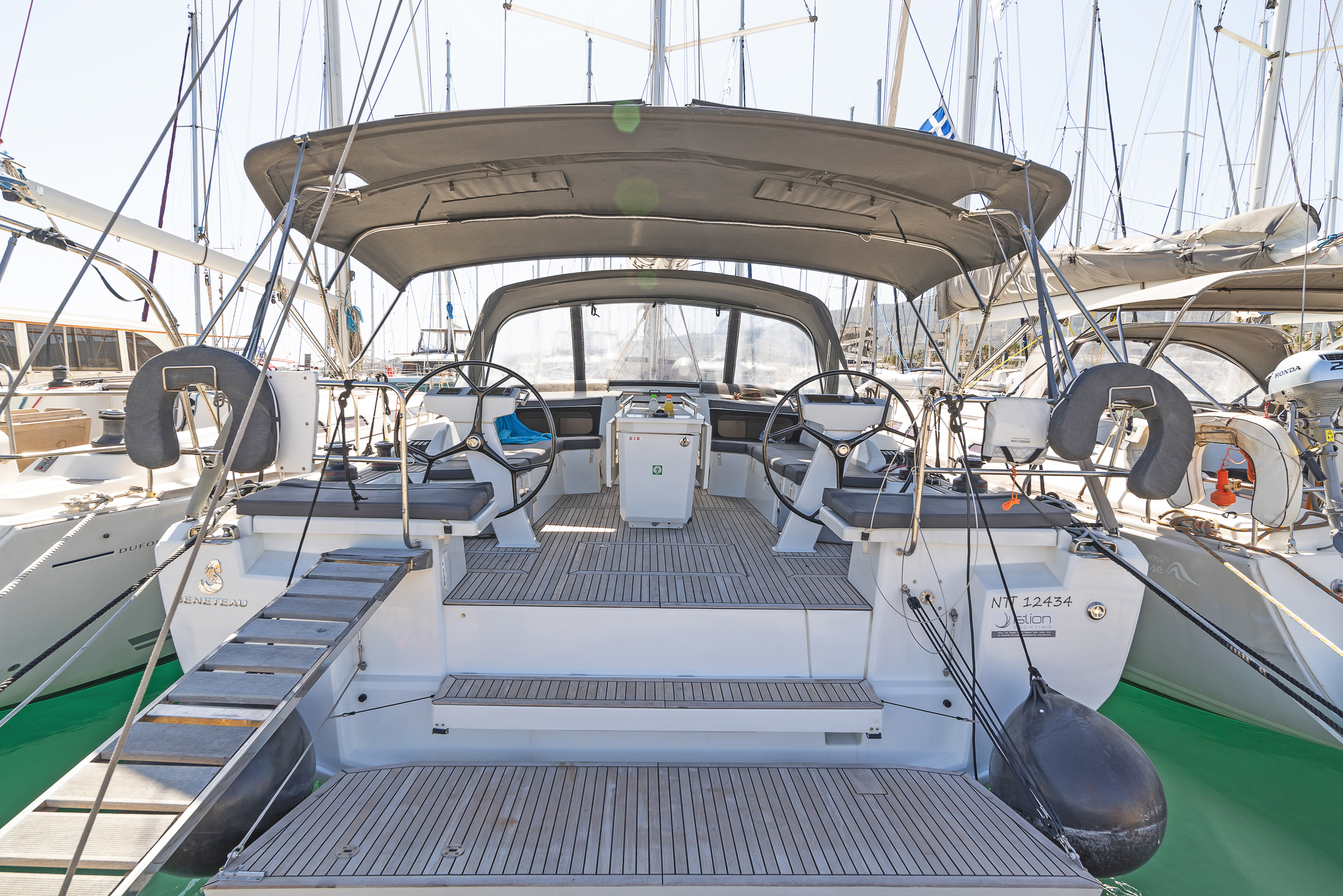 Oceanis 46.1 — photo 9
