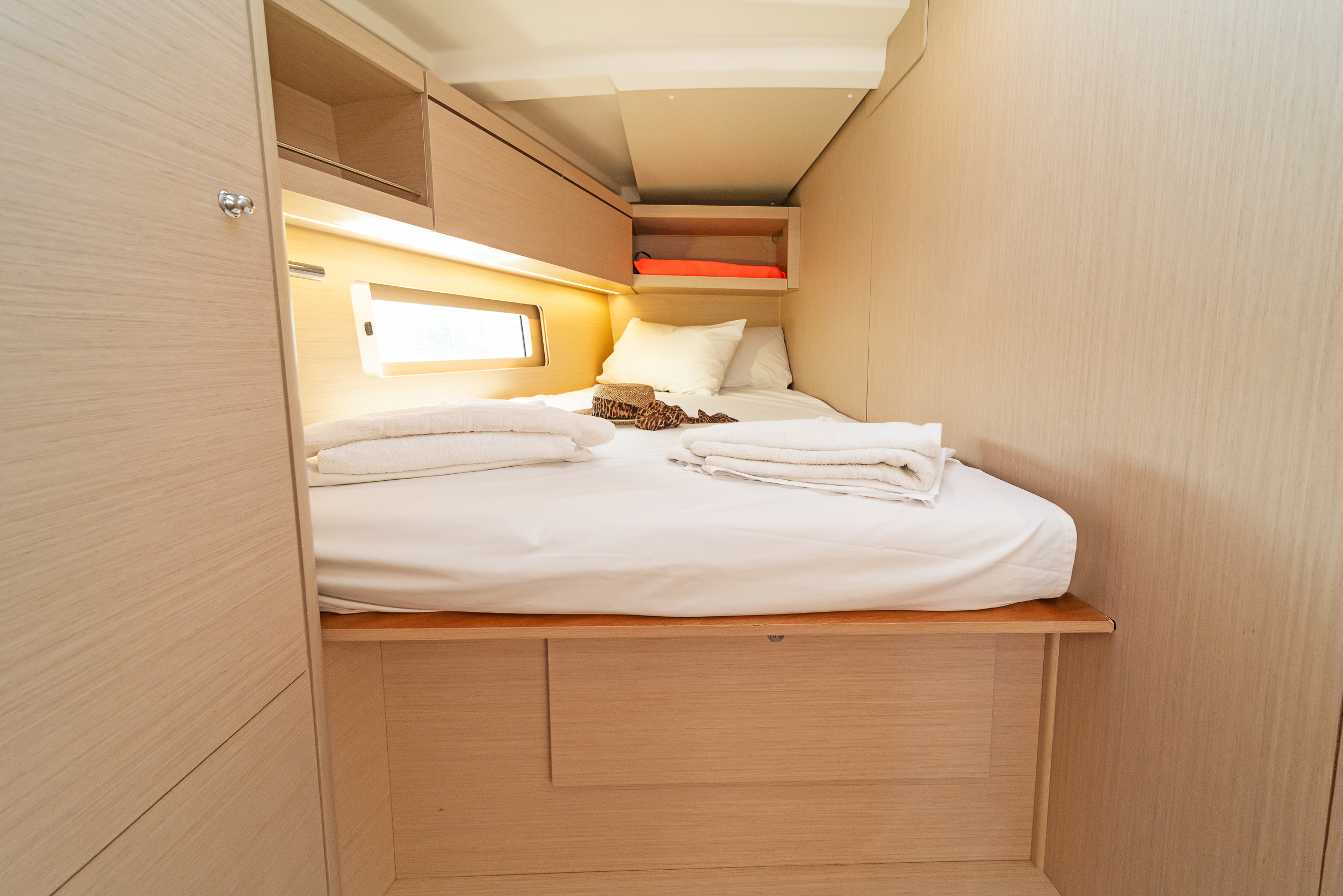 Oceanis 46.1 — photo 12