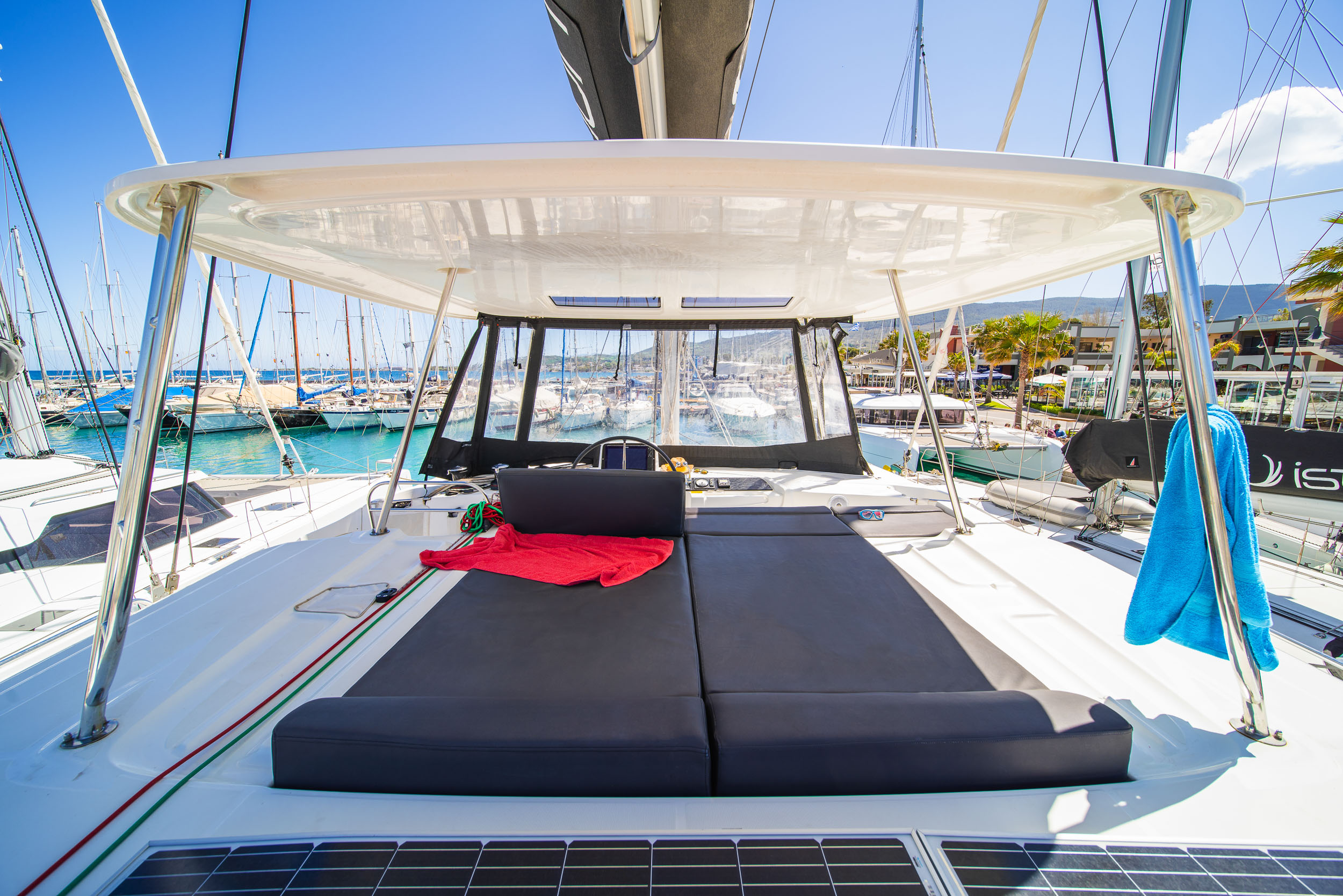 Lagoon 46 & GEN & WM — photo 14