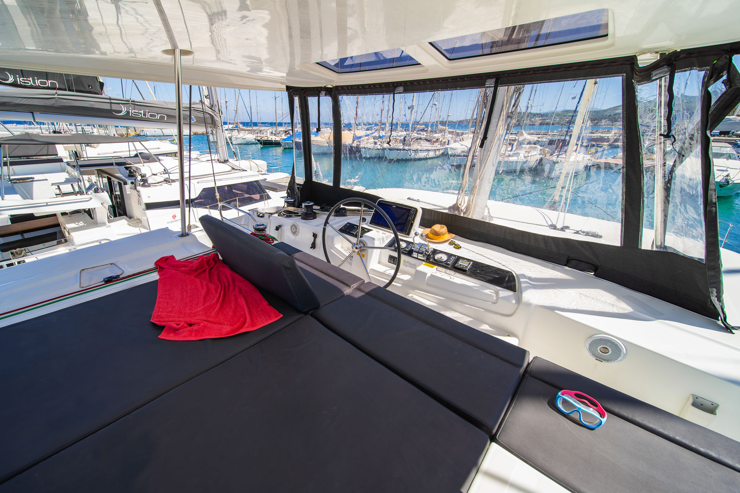 Lagoon 46 & GEN & WM — photo 19