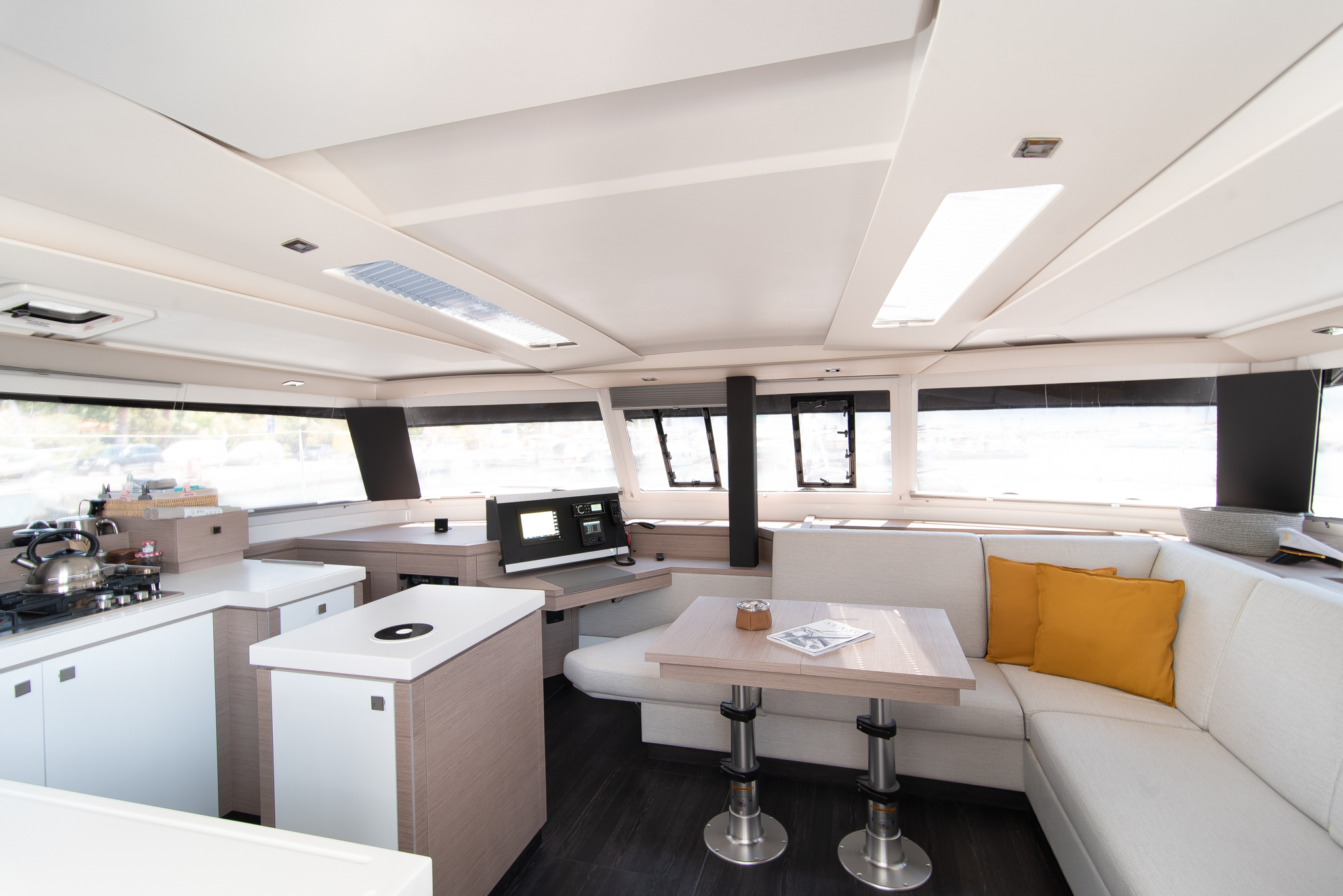 Fountaine Pajot - Saona 47 — photo 21