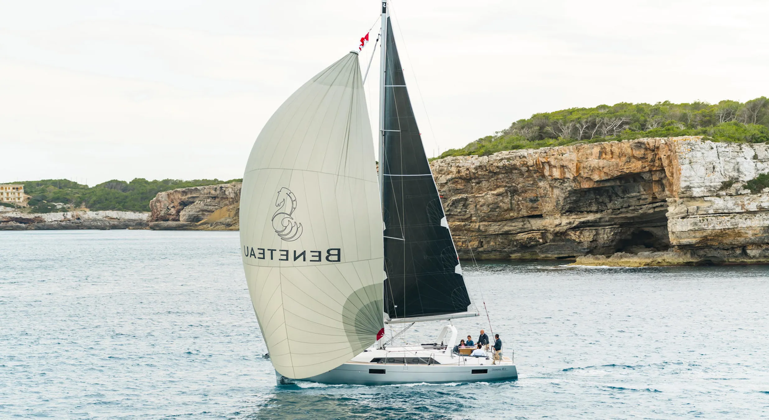 Oceanis 41.1 — photo 3