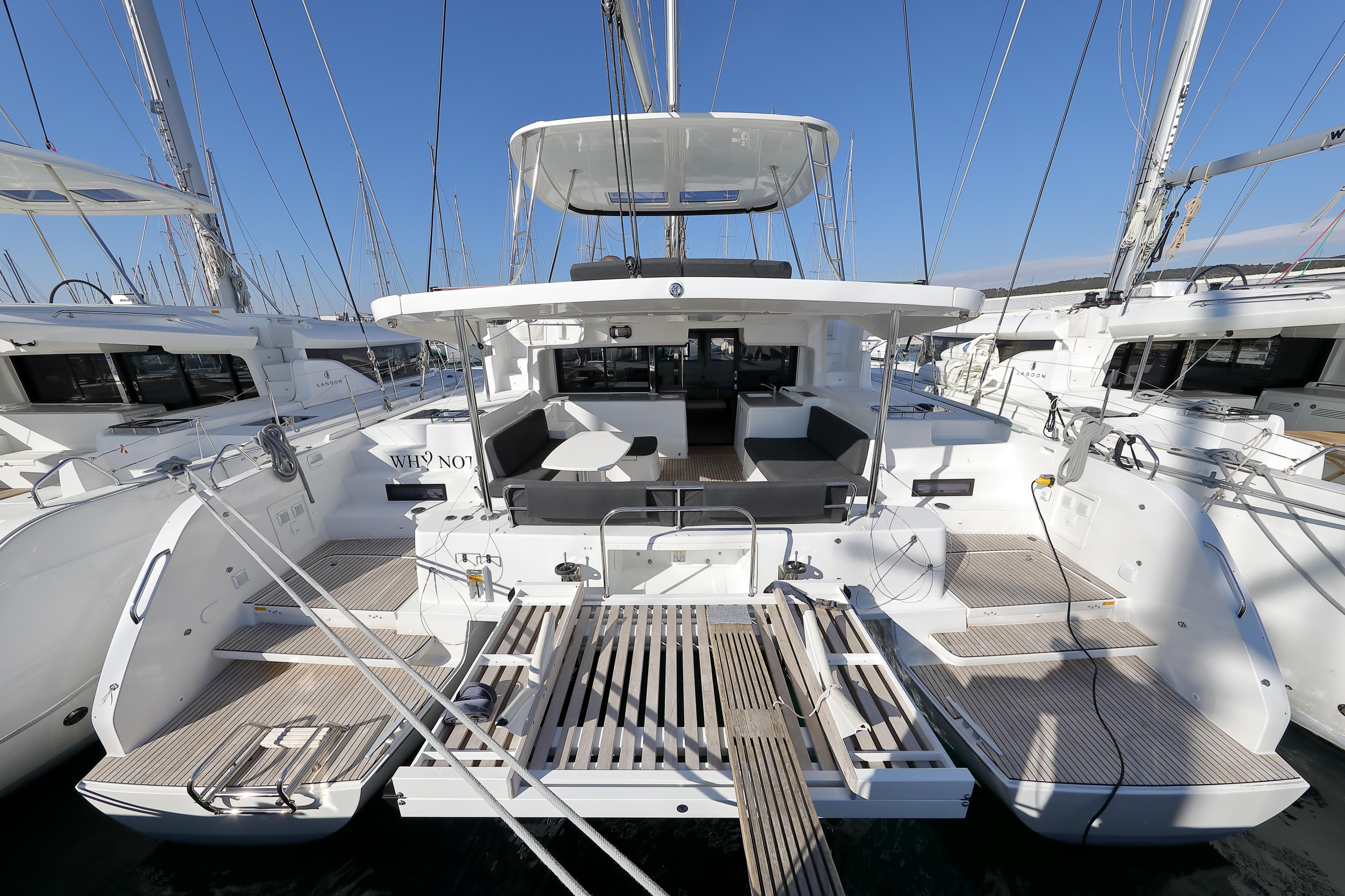 Lagoon 46 — photo 24