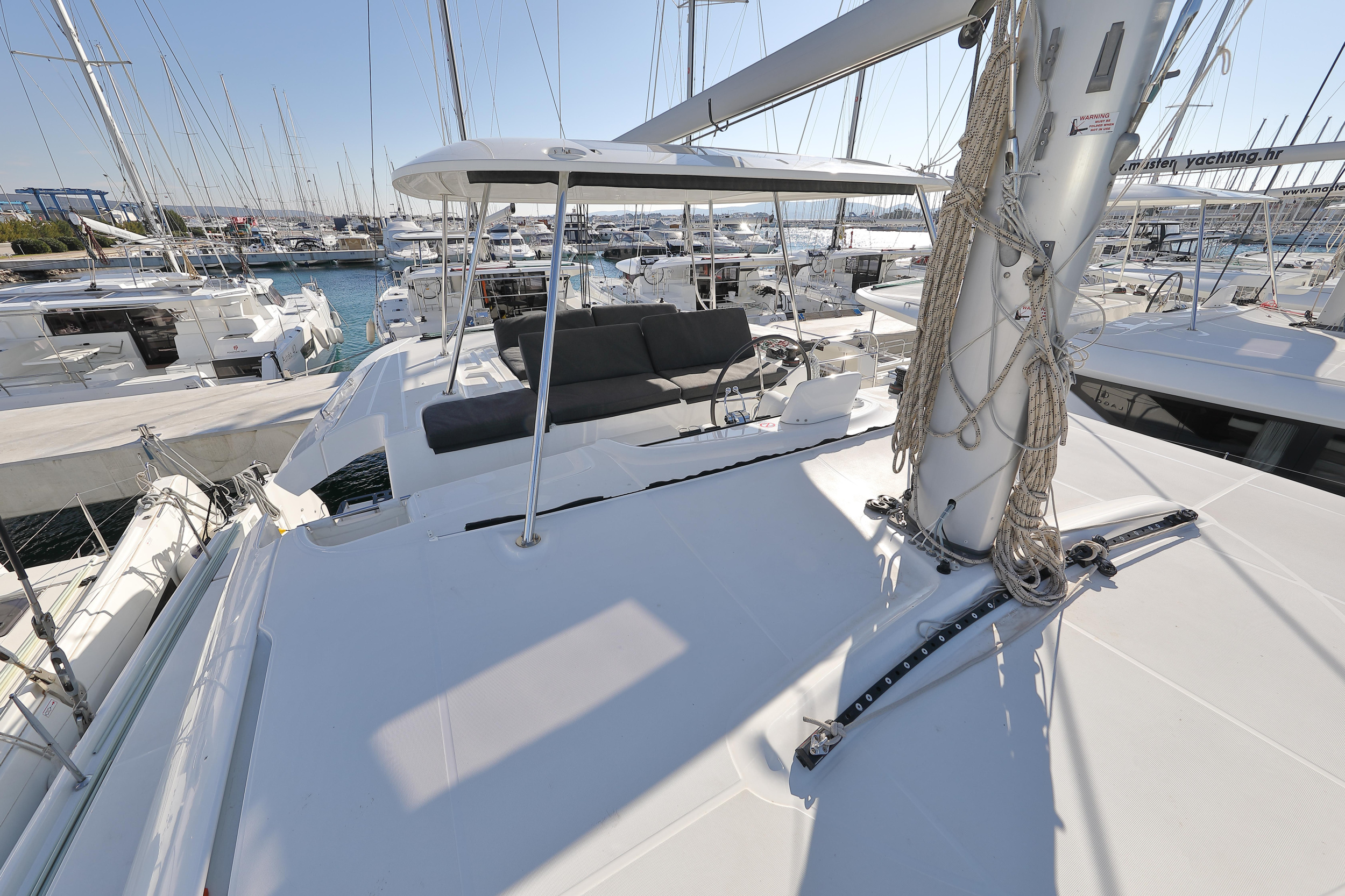 Lagoon 46 — photo 30
