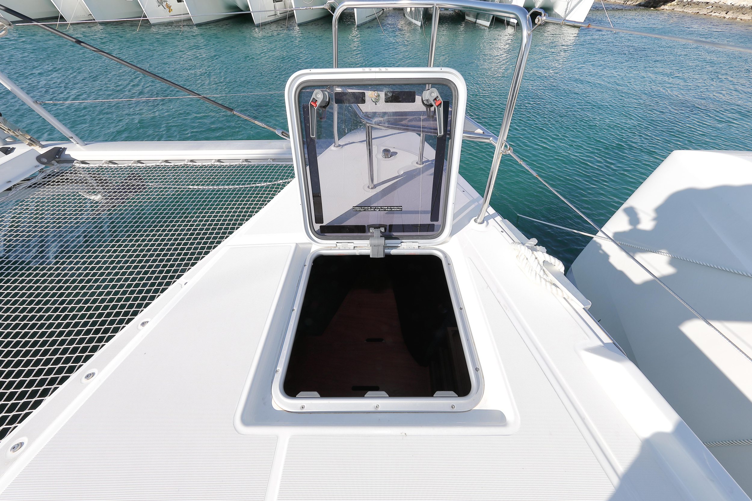 Lagoon 46 — photo 37
