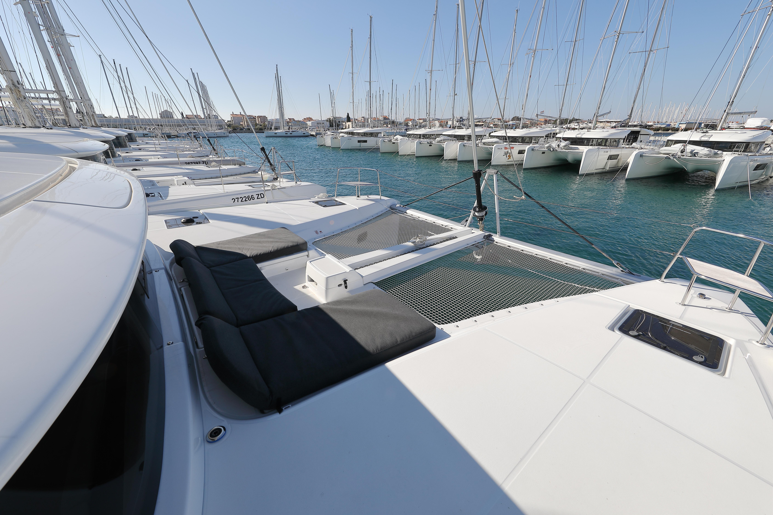 Lagoon 46 — photo 89