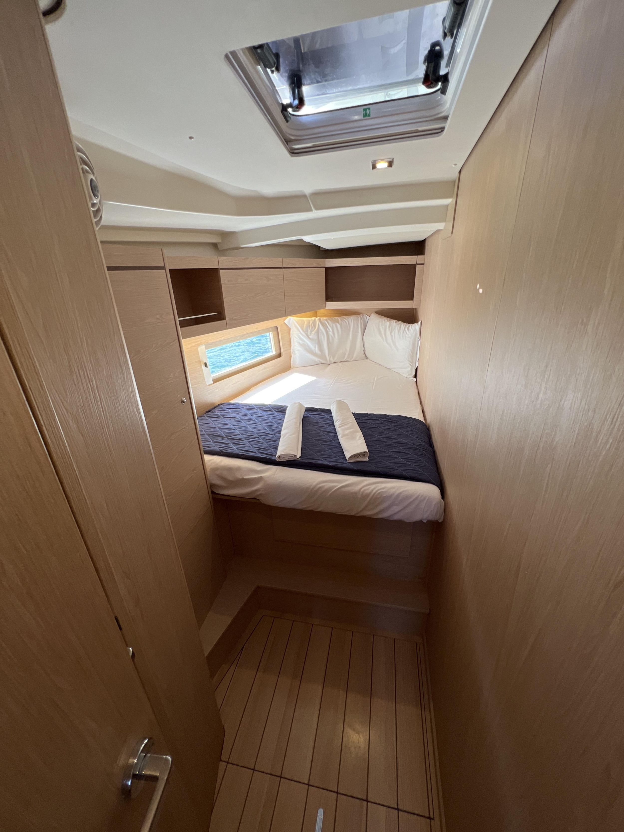 Oceanis 46.1 (4 cab) — photo 11