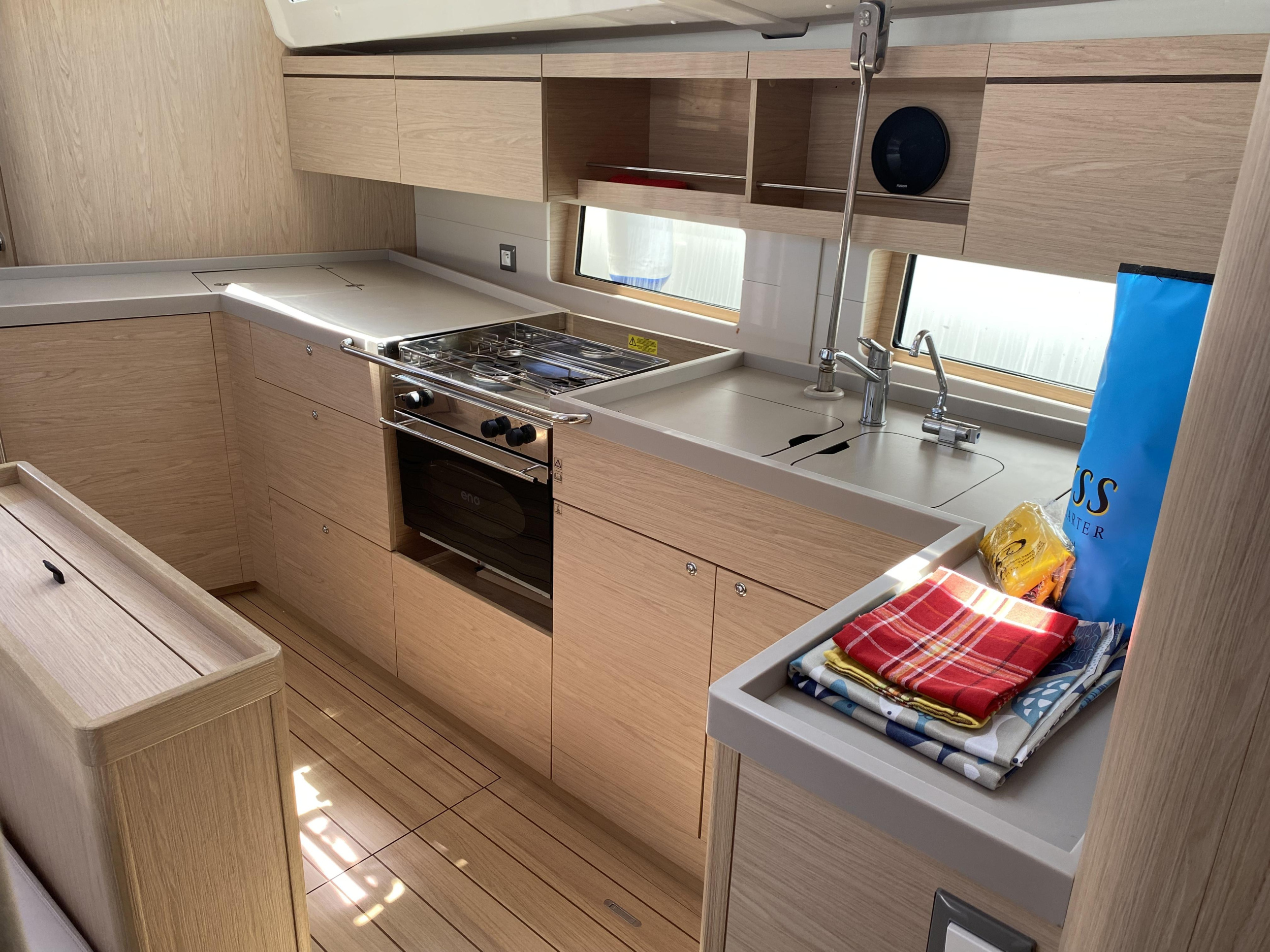 Oceanis 46.1 (4 cab) — photo 32
