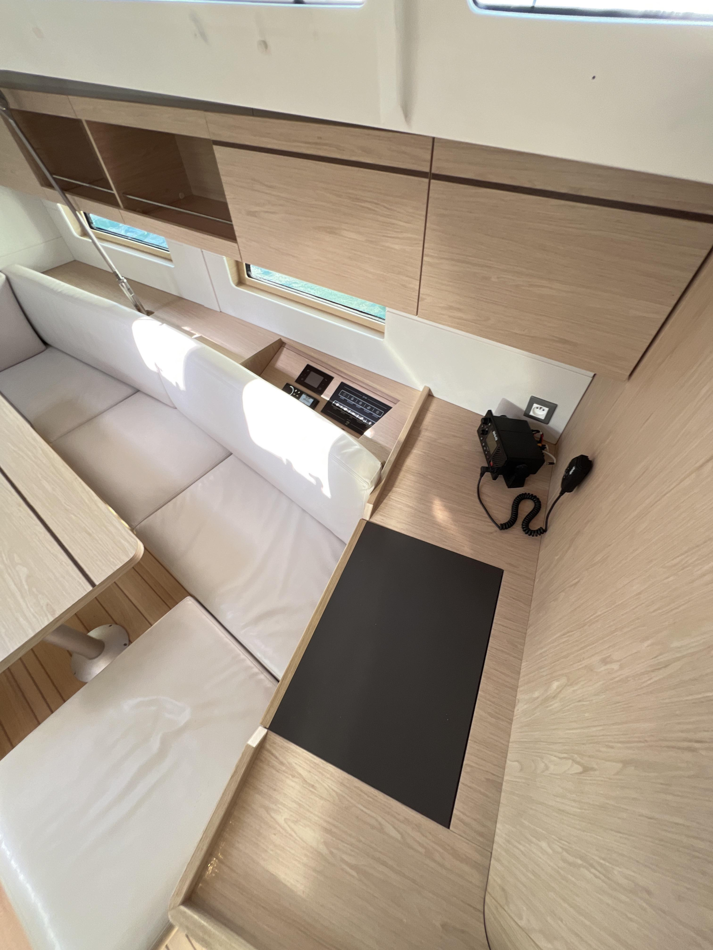 Oceanis 46.1 (4 cab) — photo 10