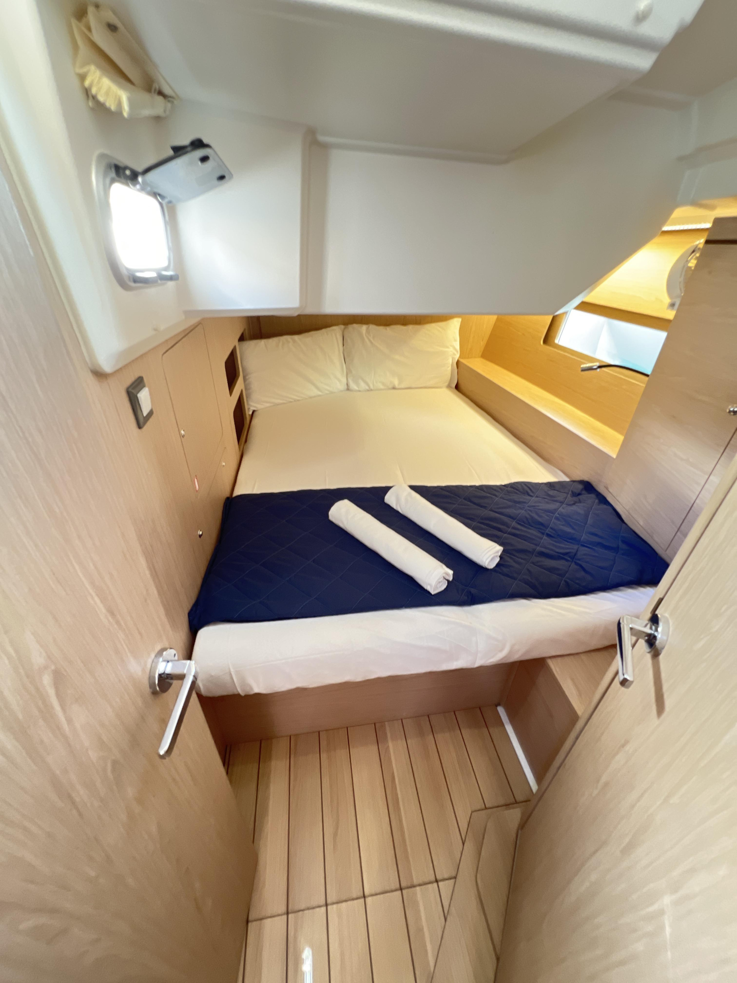 Oceanis 46.1 (4 cab) — photo 15