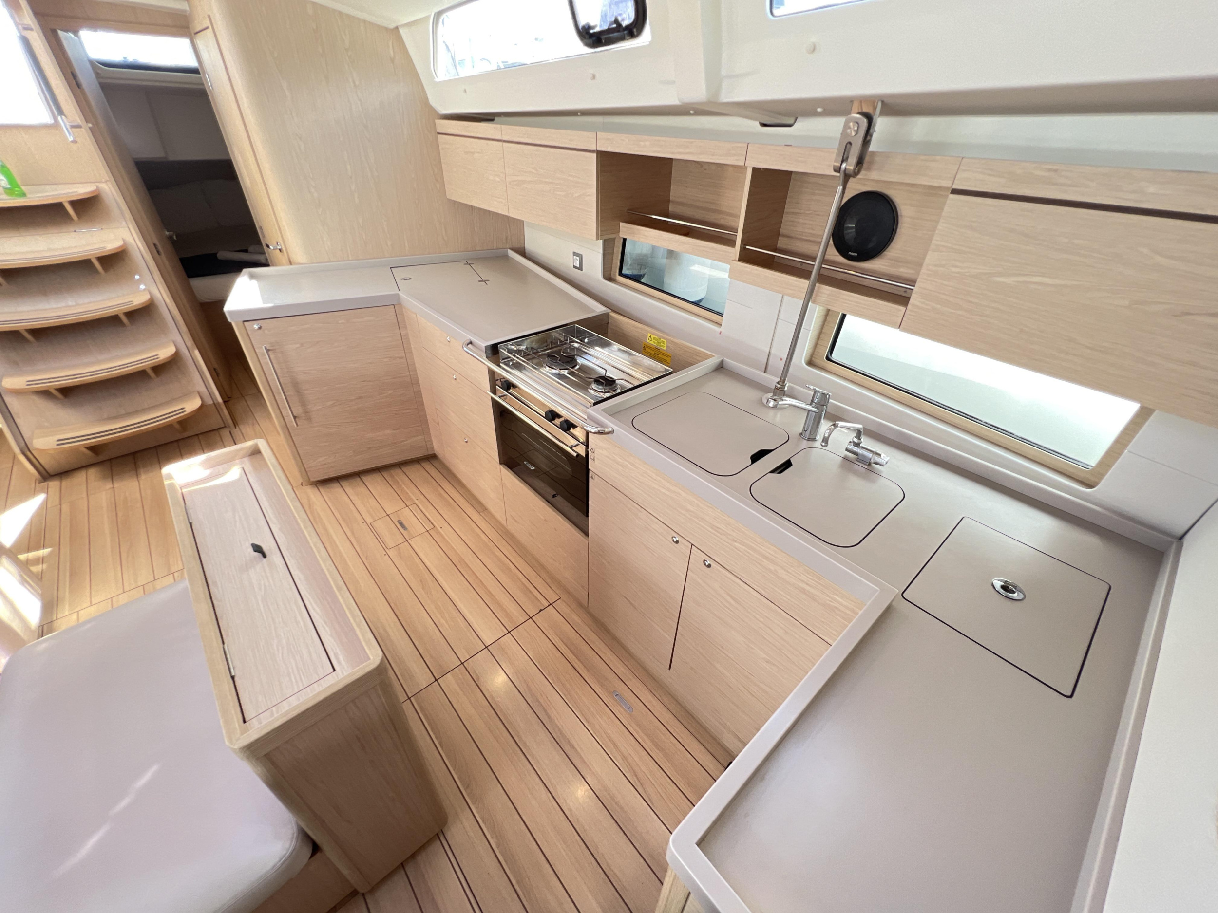 Oceanis 46.1 (4 cab) — photo 7