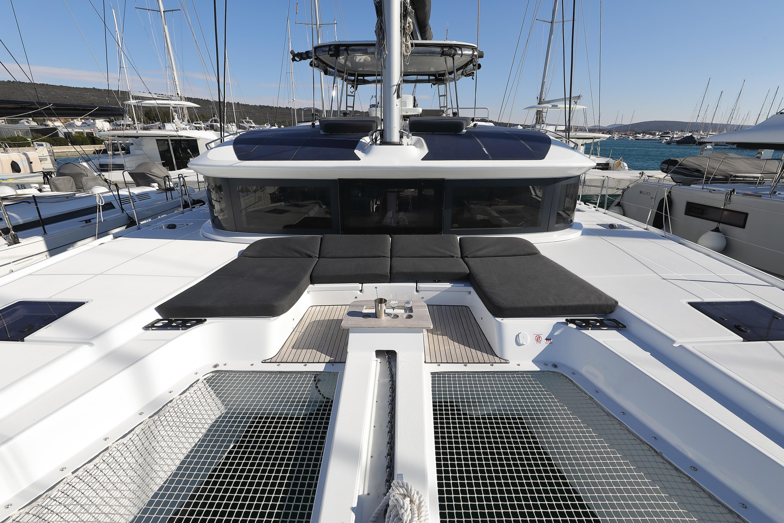 Lagoon 51 - owner version — photo 4