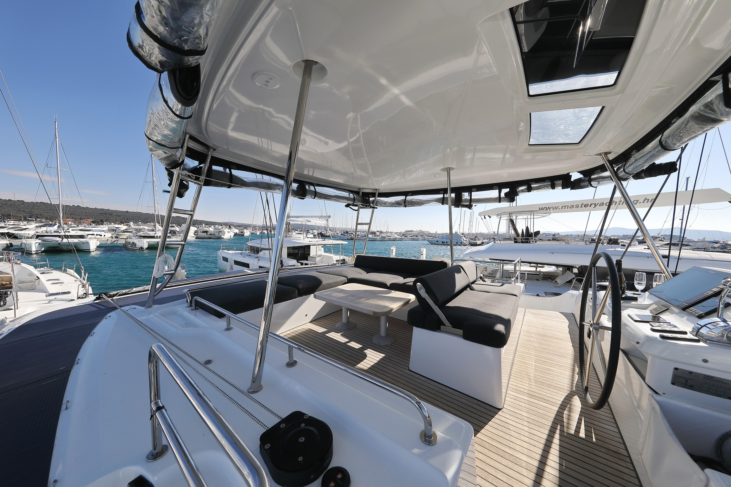 Lagoon 51 - owner version — photo 24