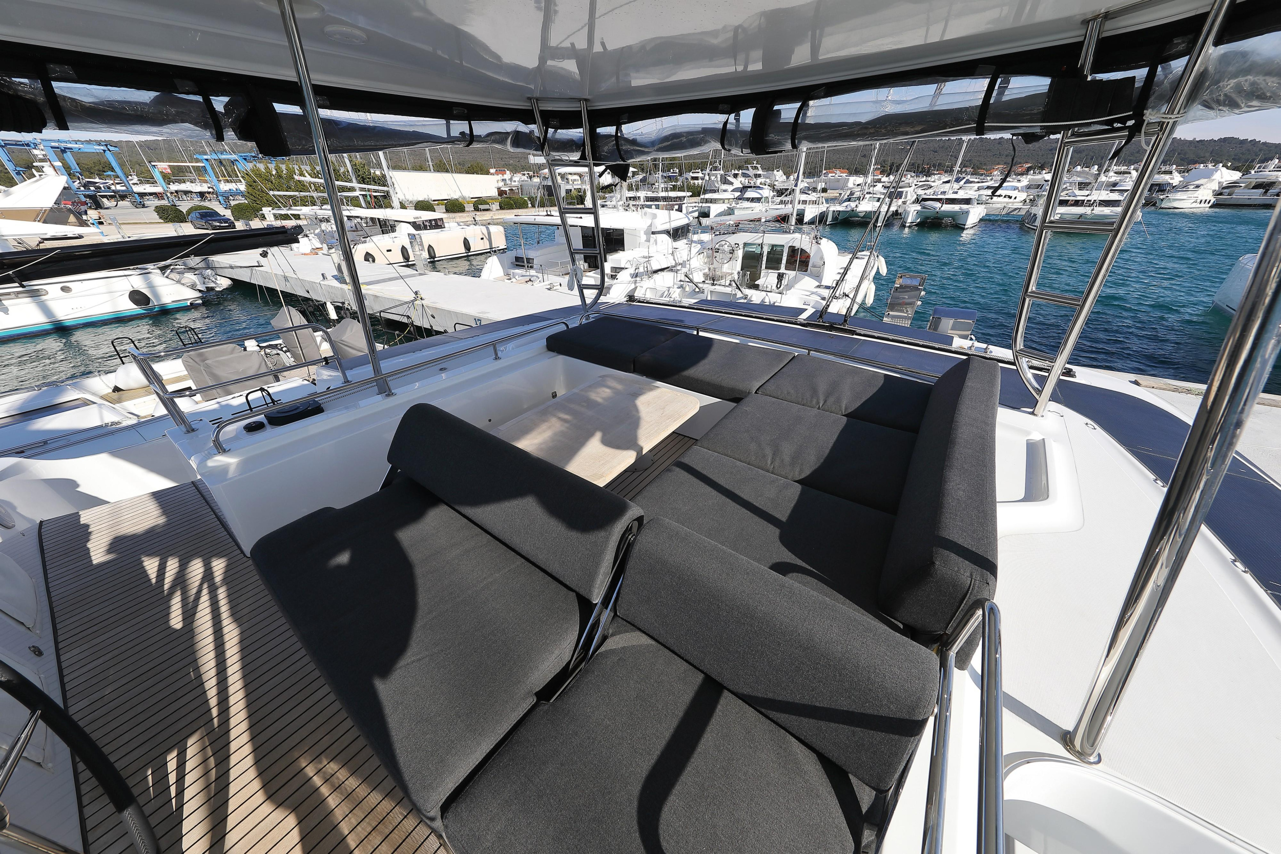 Lagoon 51 - owner version — photo 13