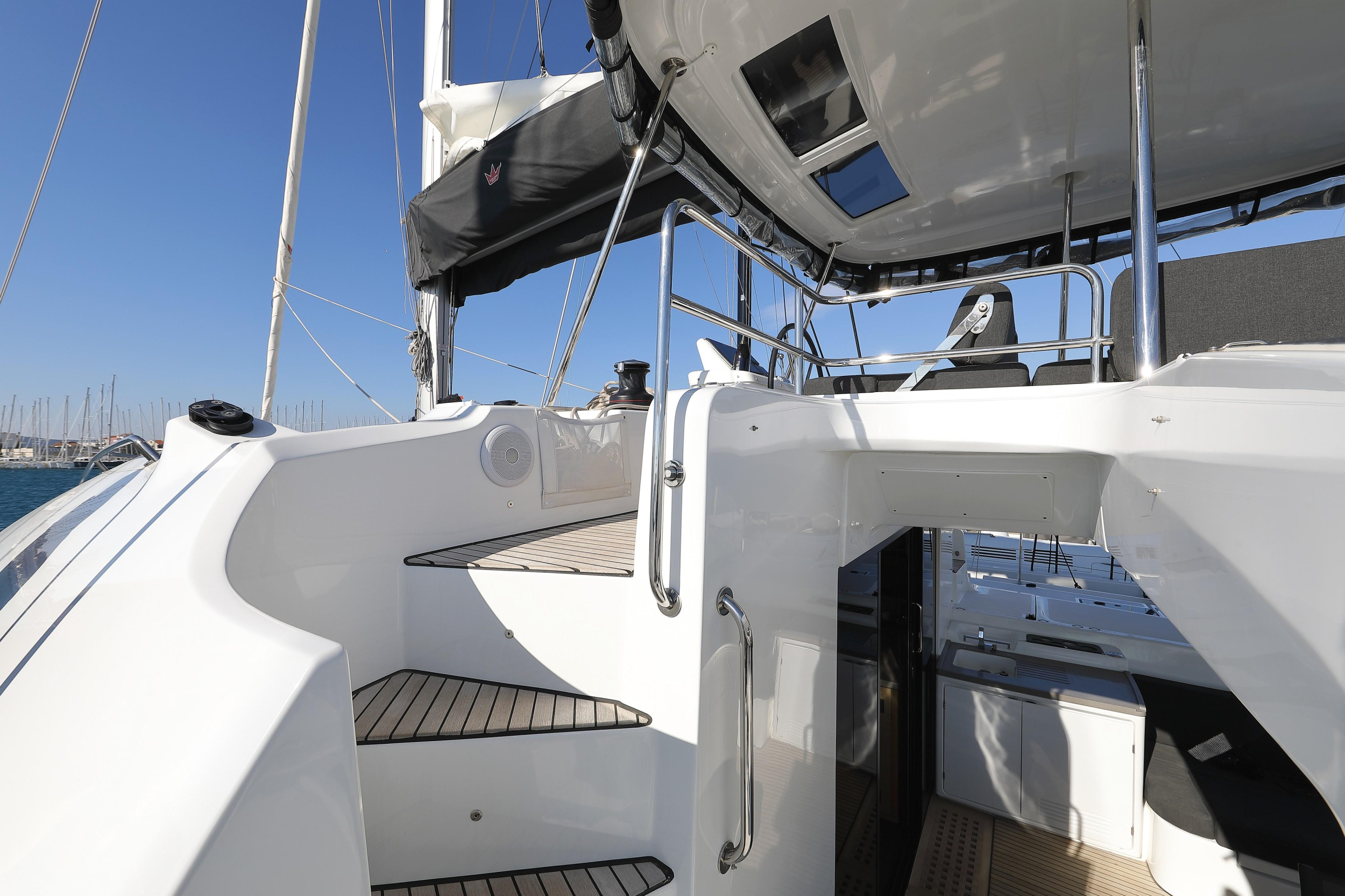 Lagoon 51 - owner version — photo 21
