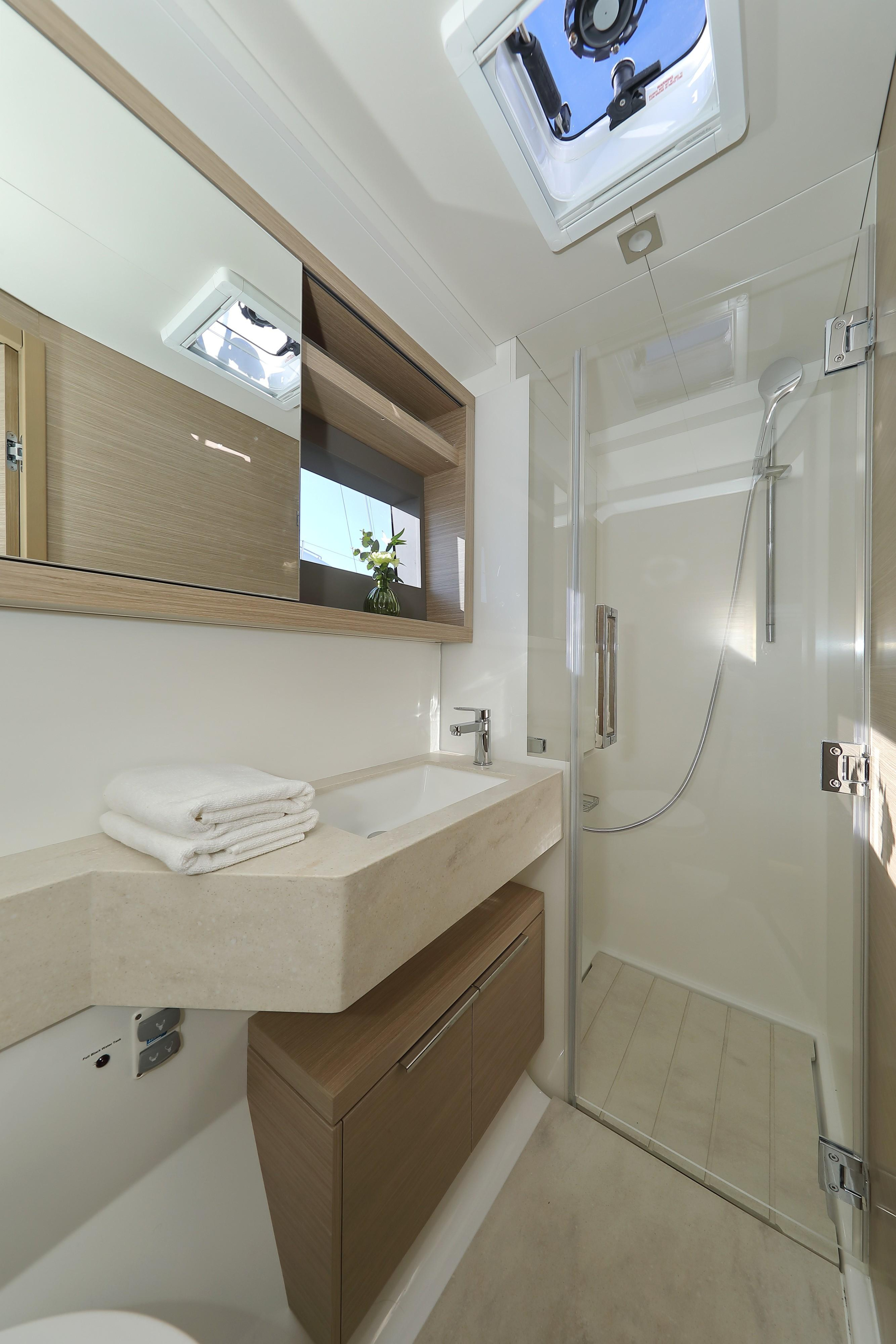 Lagoon 51 - owner version — photo 33