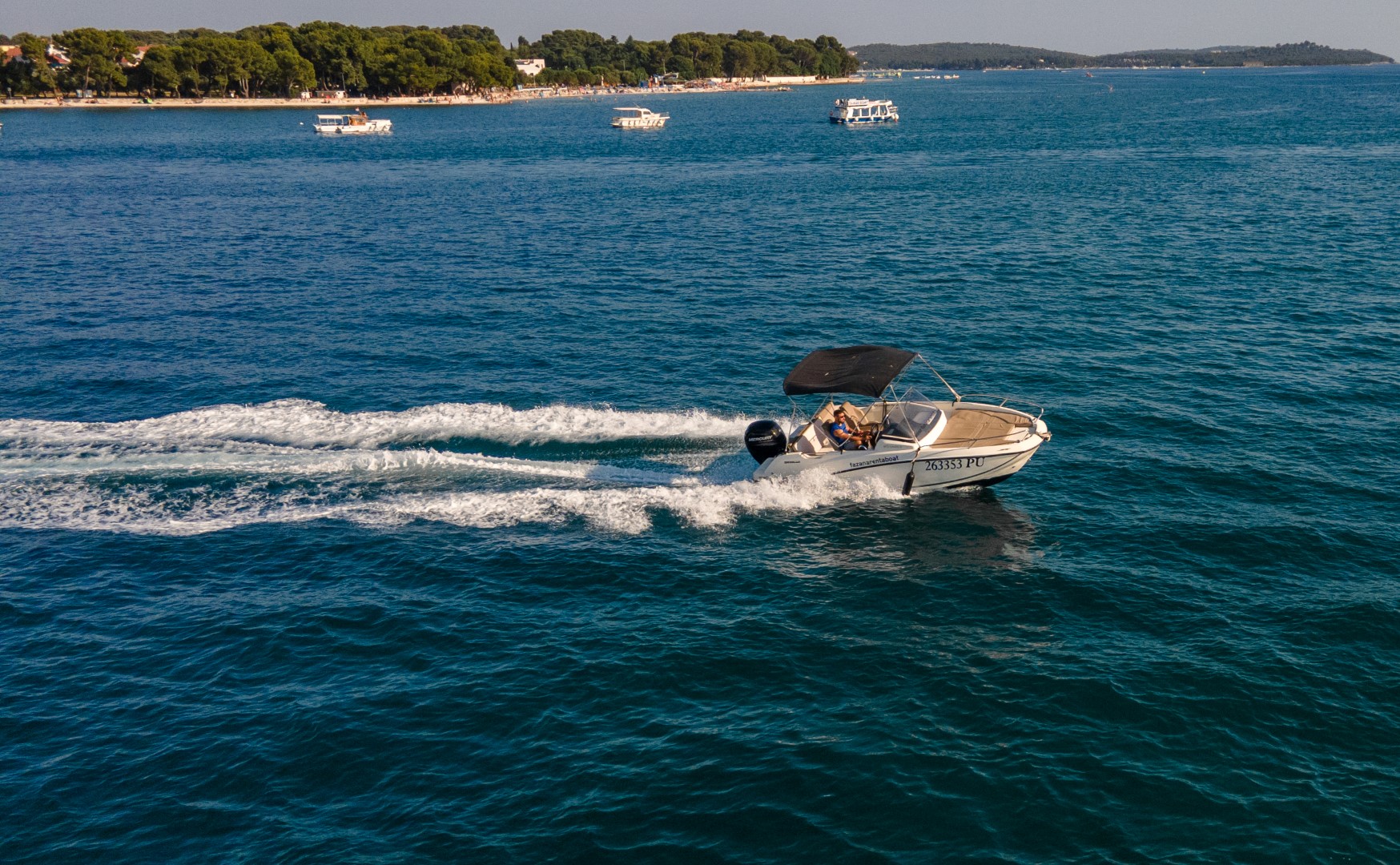 Quicksilver 605 Sundeck F — photo 16